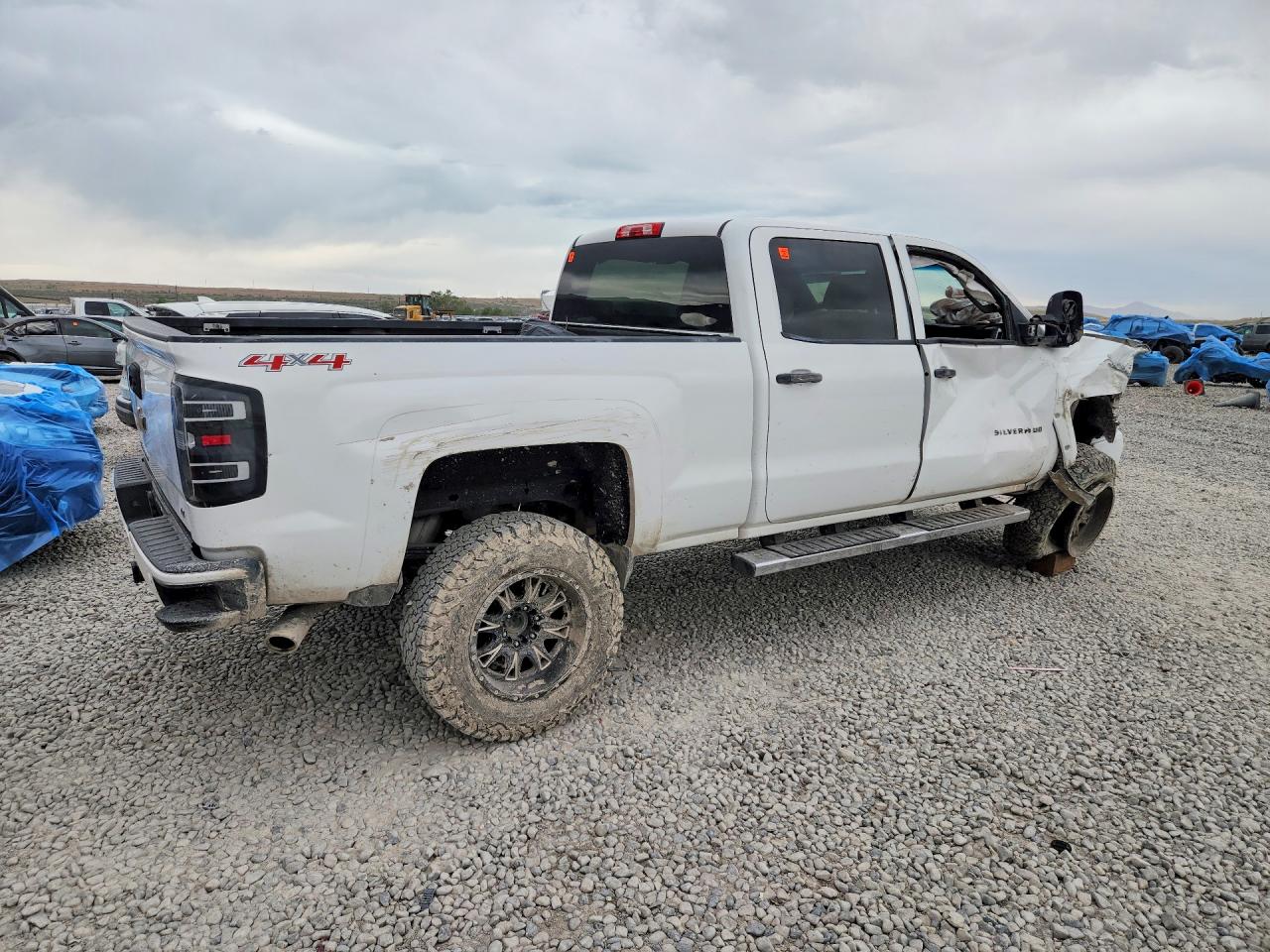 2014 Chevrolet Silverado K1500 Lt White vin: 3GCUKREC8EG359165