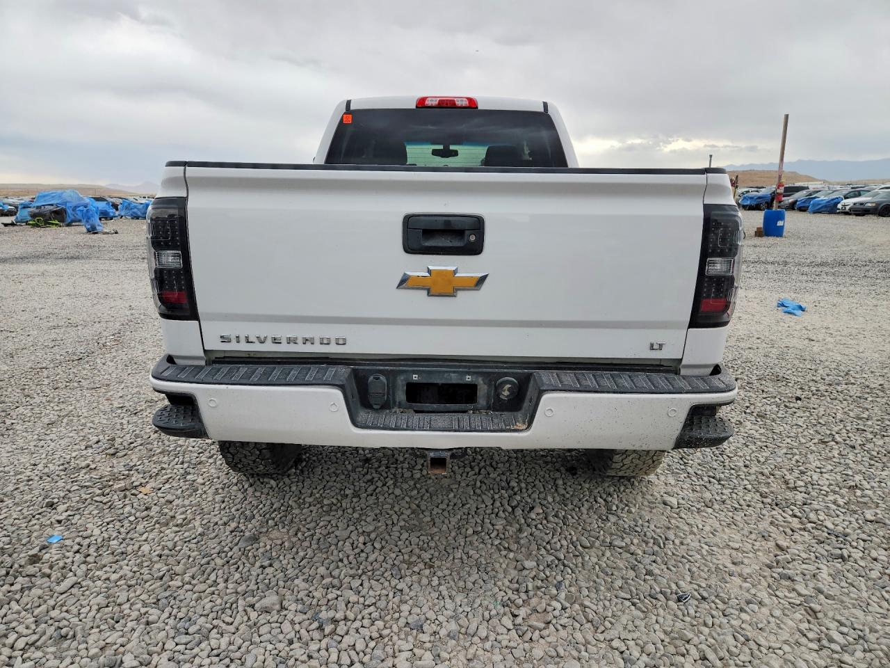 2014 Chevrolet Silverado K1500 Lt White vin: 3GCUKREC8EG359165