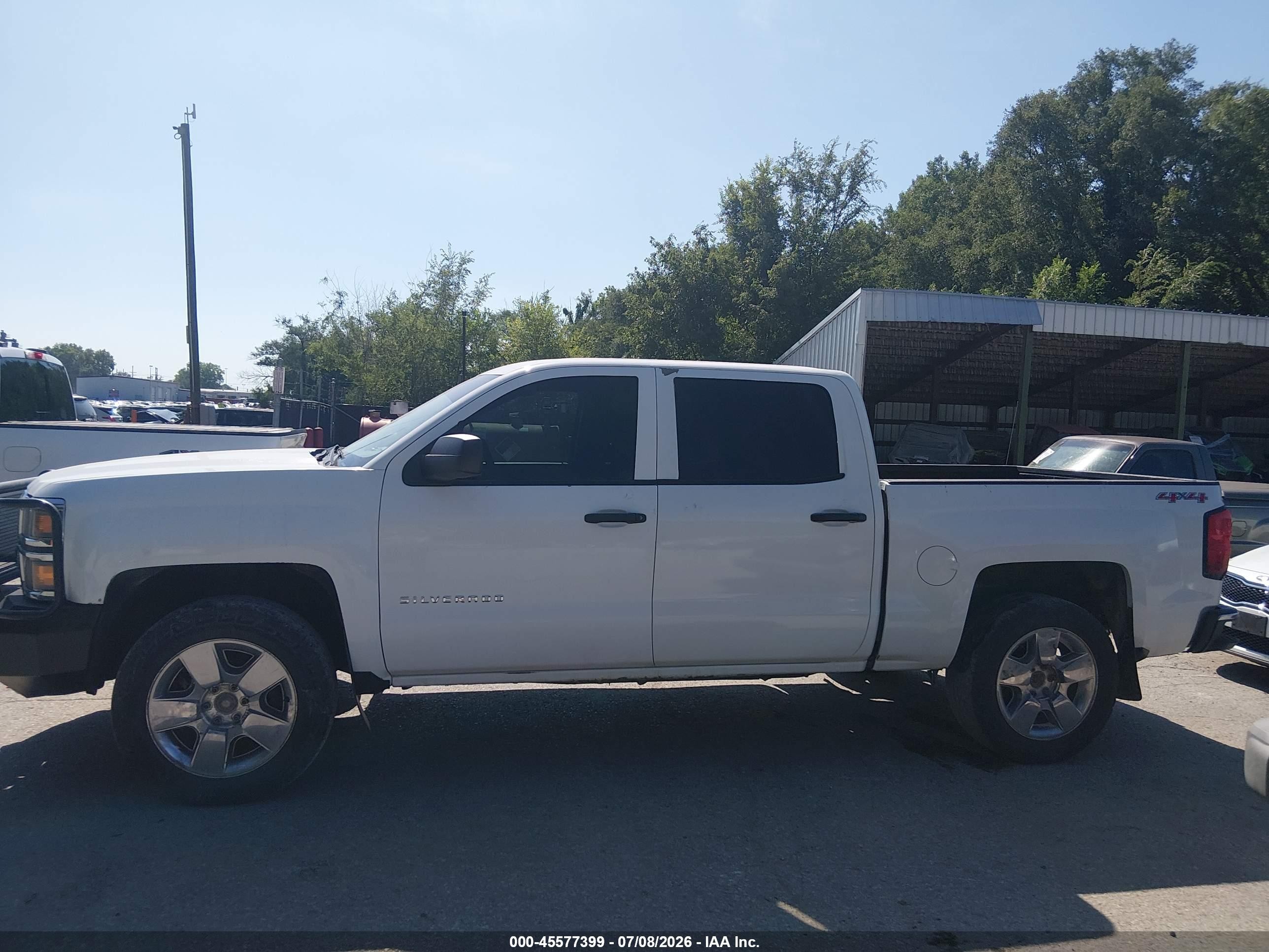 2014 Chevrolet Silverado 1500 Lt White vin: 3GCUKREC8EG449142