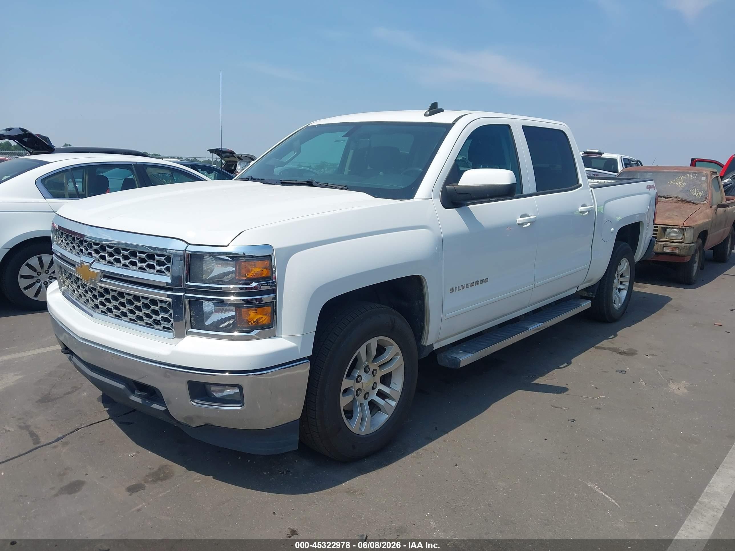2015 Chevrolet Silverado 1500 Lt White vin: 3GCUKREC8FG130955