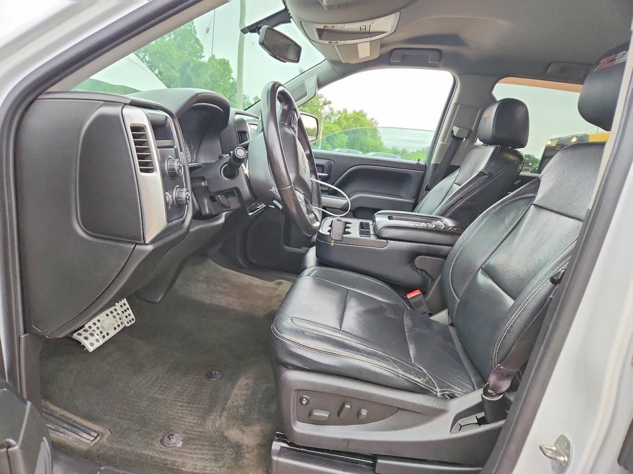 2015 Chevrolet Silverado K1500 Lt Белый vin: 3GCUKREC8FG173837