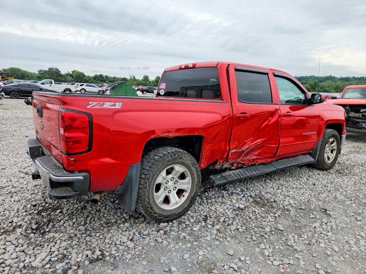 2015 Chevrolet Silverado K1500 Lt Красный vin: 3GCUKREC8FG245829