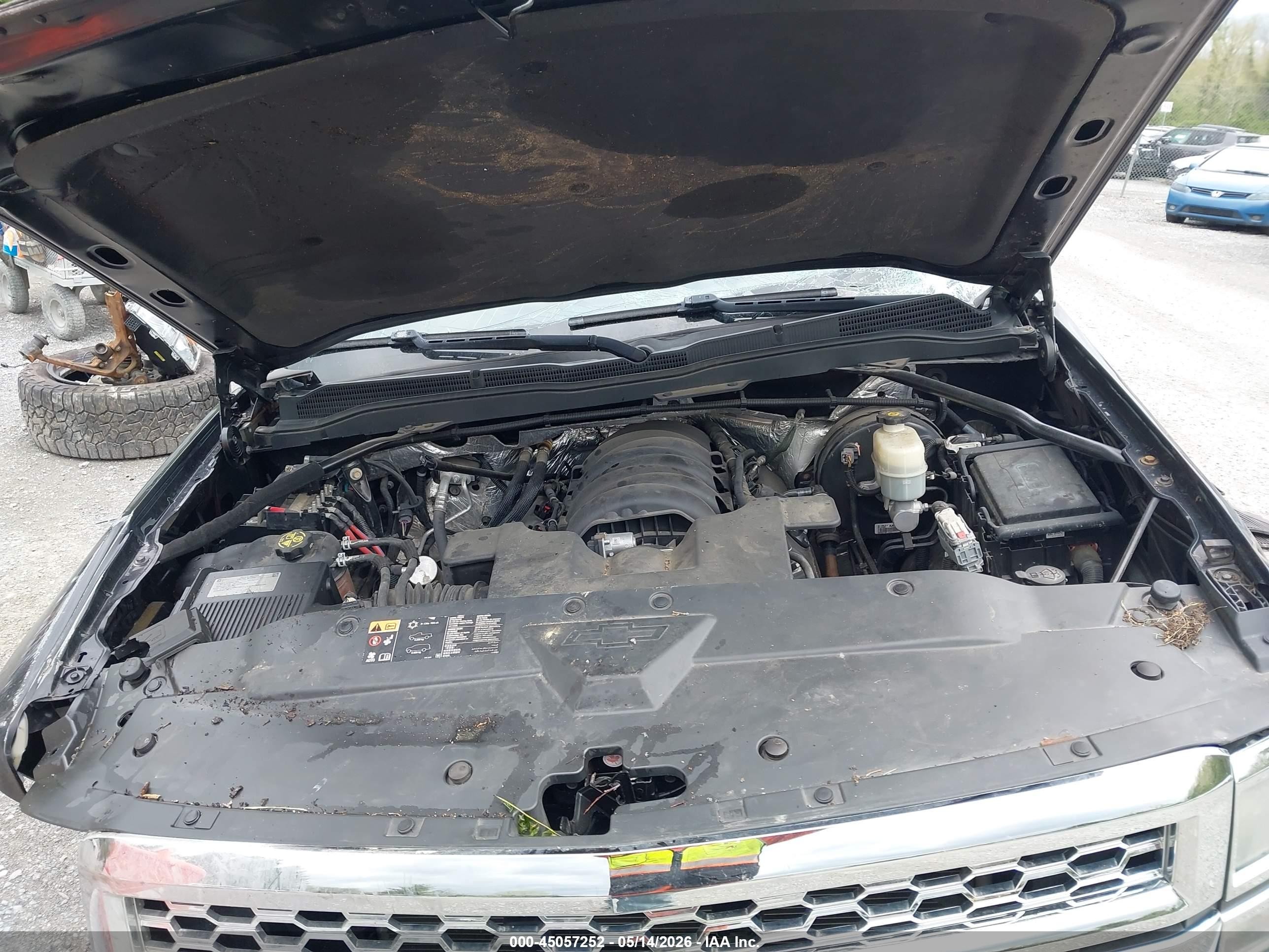 2015 Chevrolet Silverado 1500 1lt Черный vin: 3GCUKREC8FG246169