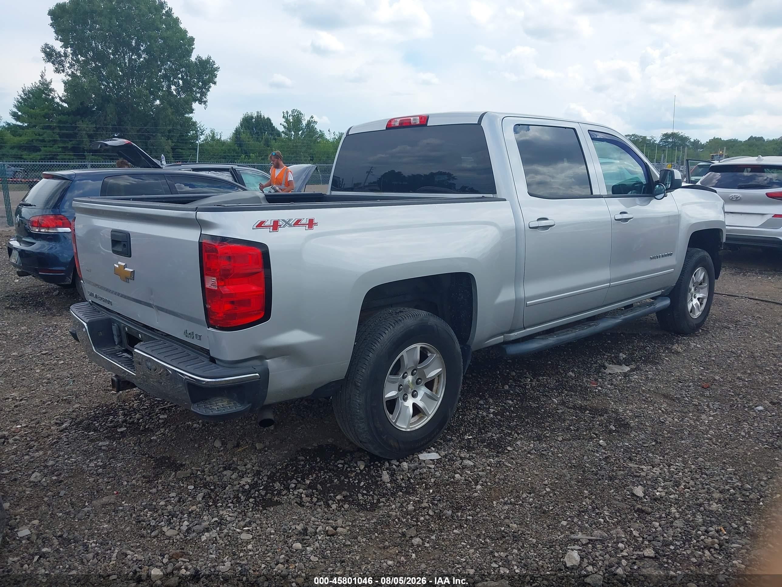 2015 Chevrolet Silverado 1500 Lt Silver vin: 3GCUKREC8FG283884
