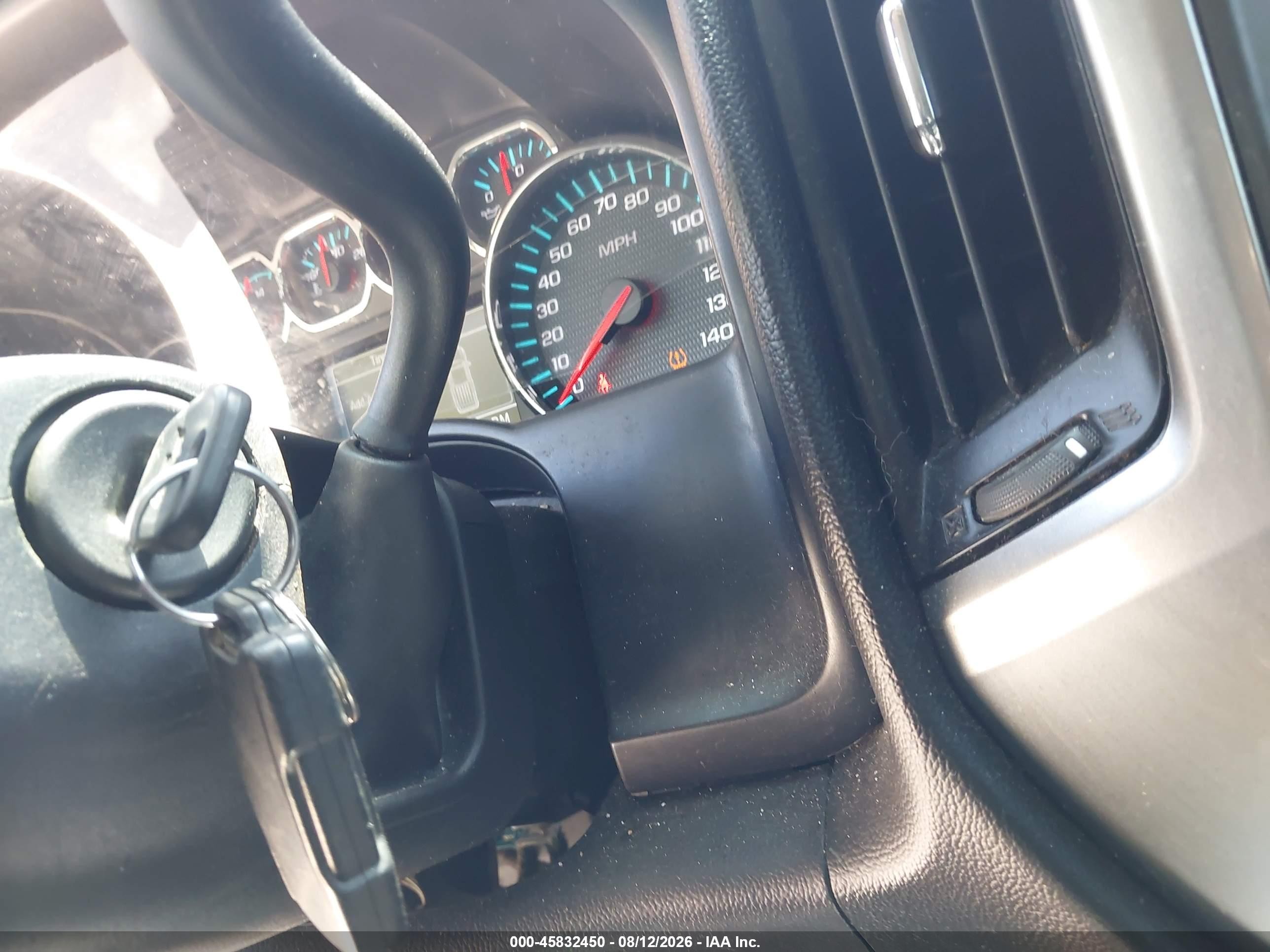2015 Chevrolet Silverado 1500 Lt White vin: 3GCUKREC8FG309013