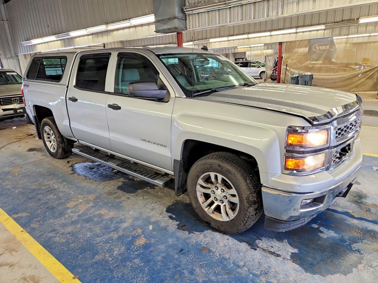 2014 Chevrolet Silverado K1500 Lt Серебряный vin: 3GCUKREC9EG313795