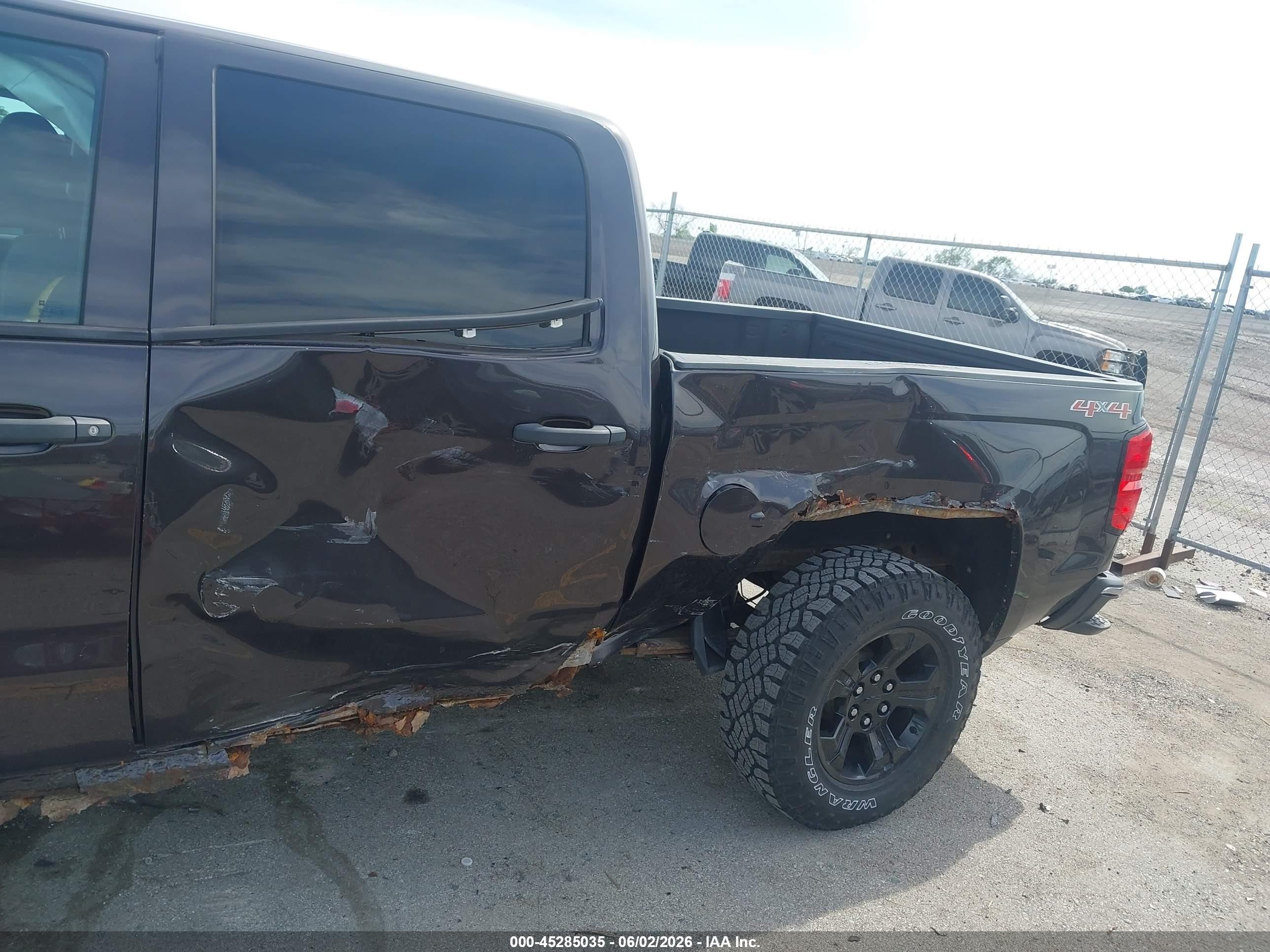 2014 Chevrolet Silverado 1500 1lt Brown vin: 3GCUKREC9EG458870