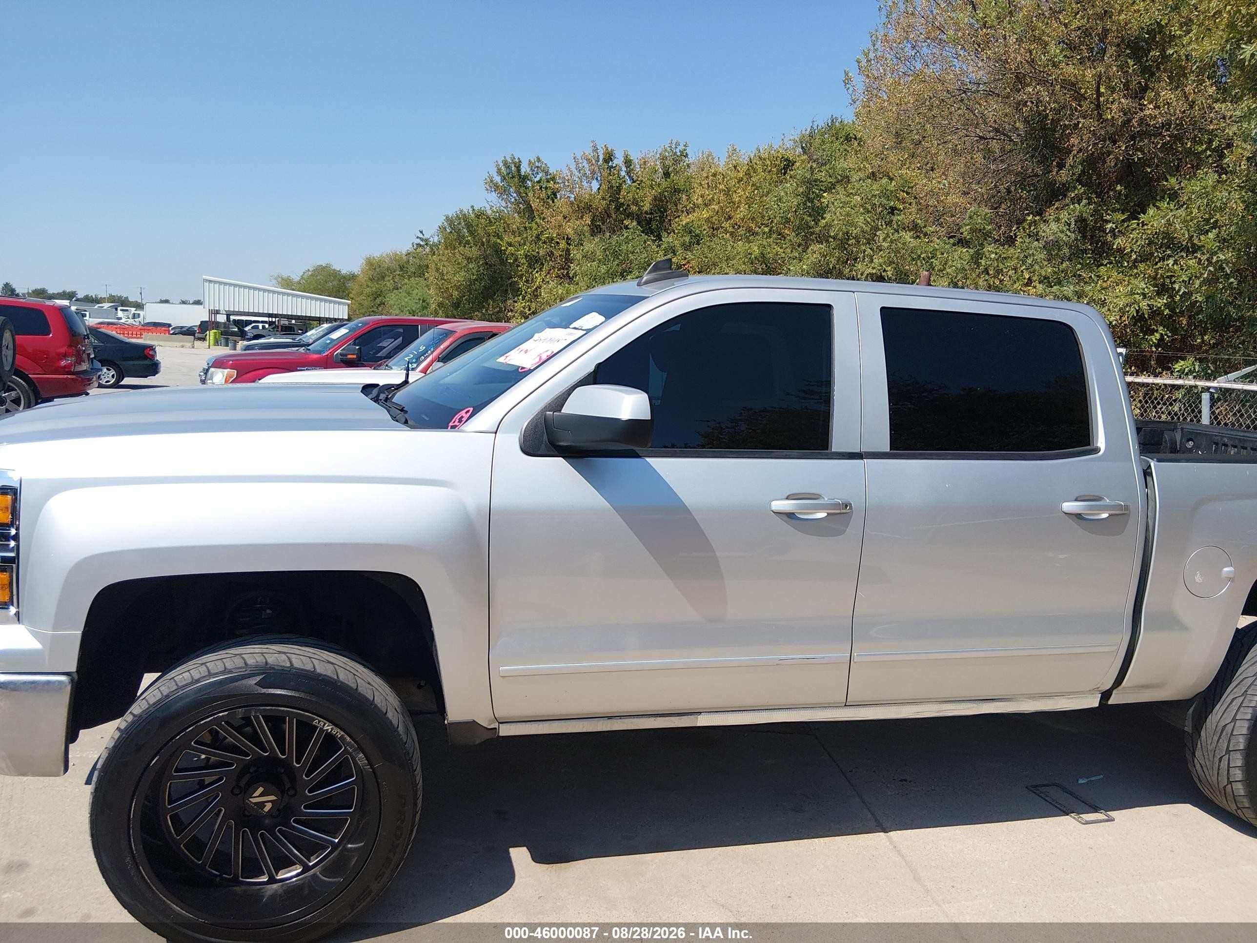 2015 Chevrolet Silverado K1500 Lt Silver vin: 3GCUKREC9FG111928