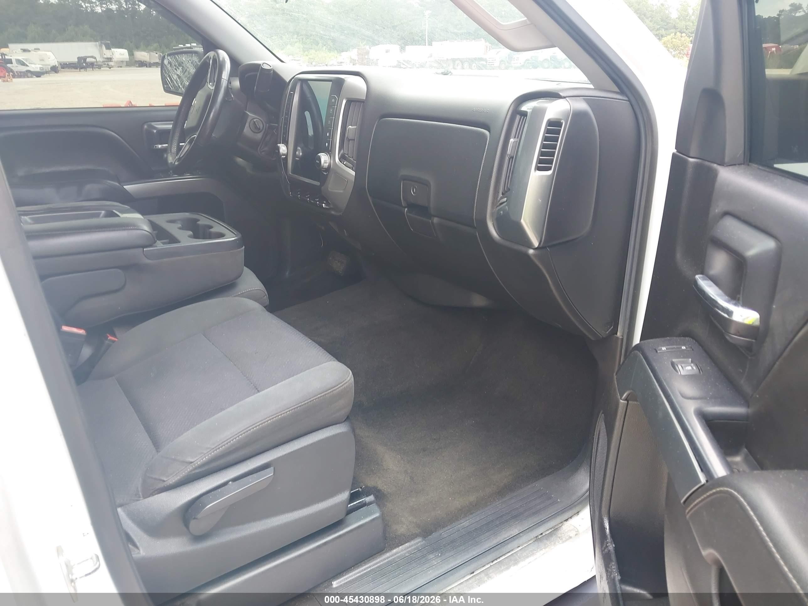 2015 Chevrolet Silverado 1500 Lt White vin: 3GCUKREC9FG211477