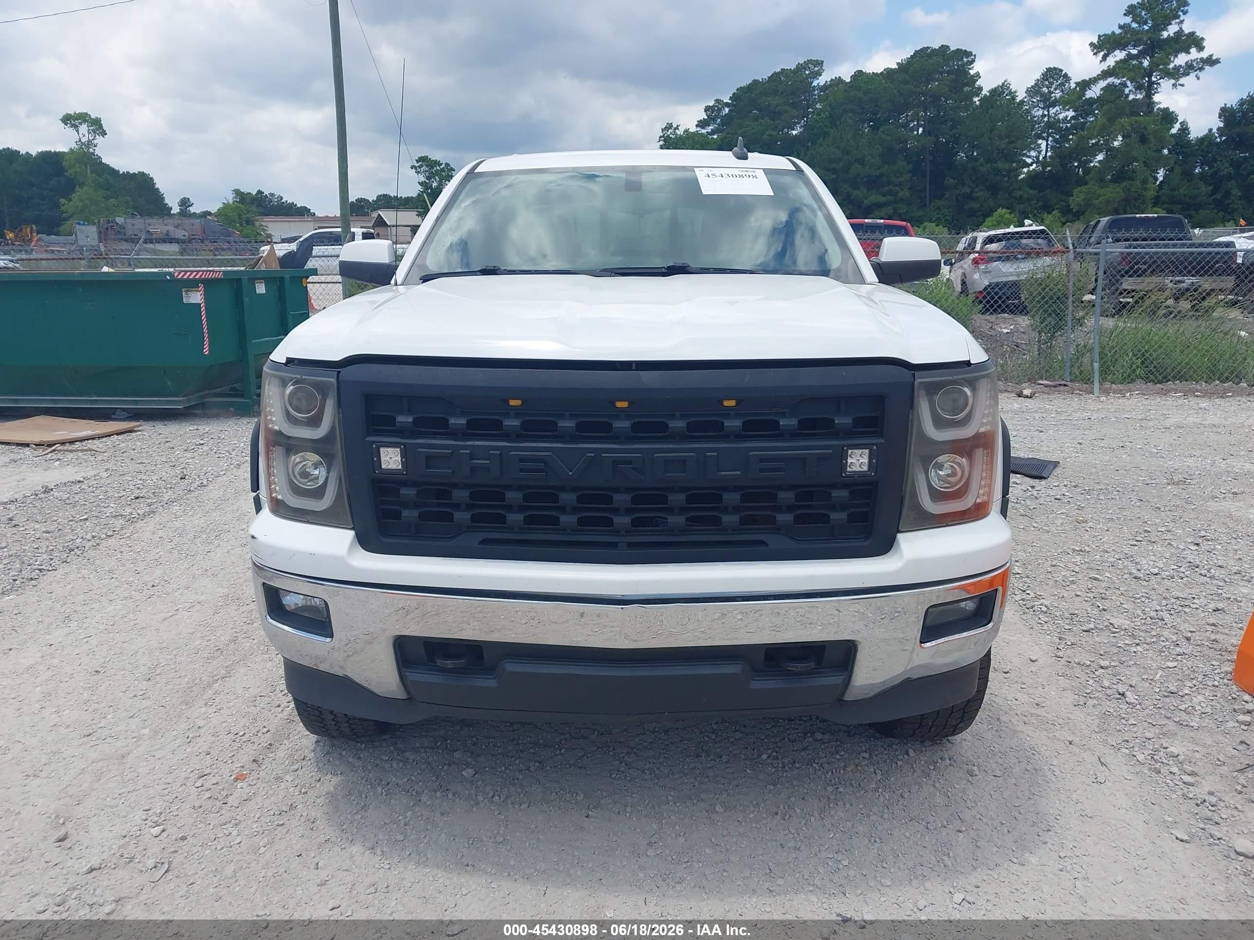 2015 Chevrolet Silverado 1500 Lt White vin: 3GCUKREC9FG211477