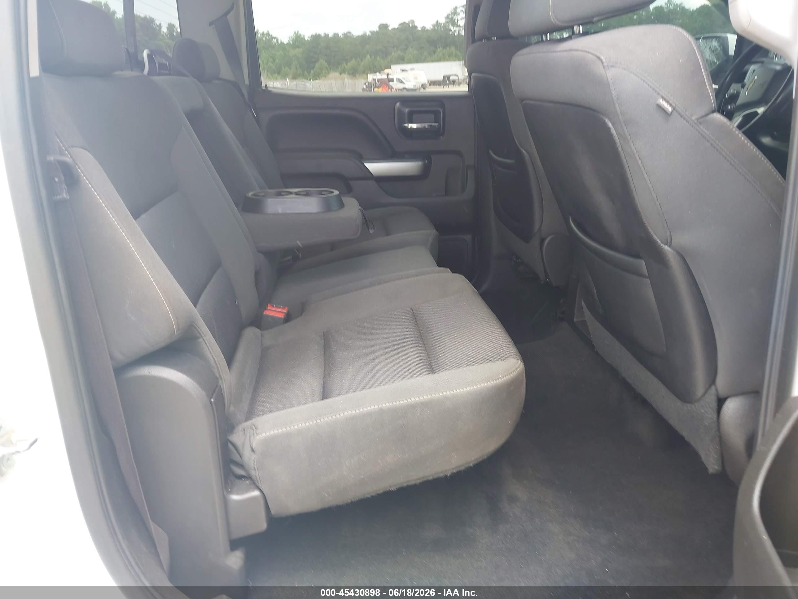 2015 Chevrolet Silverado 1500 Lt White vin: 3GCUKREC9FG211477