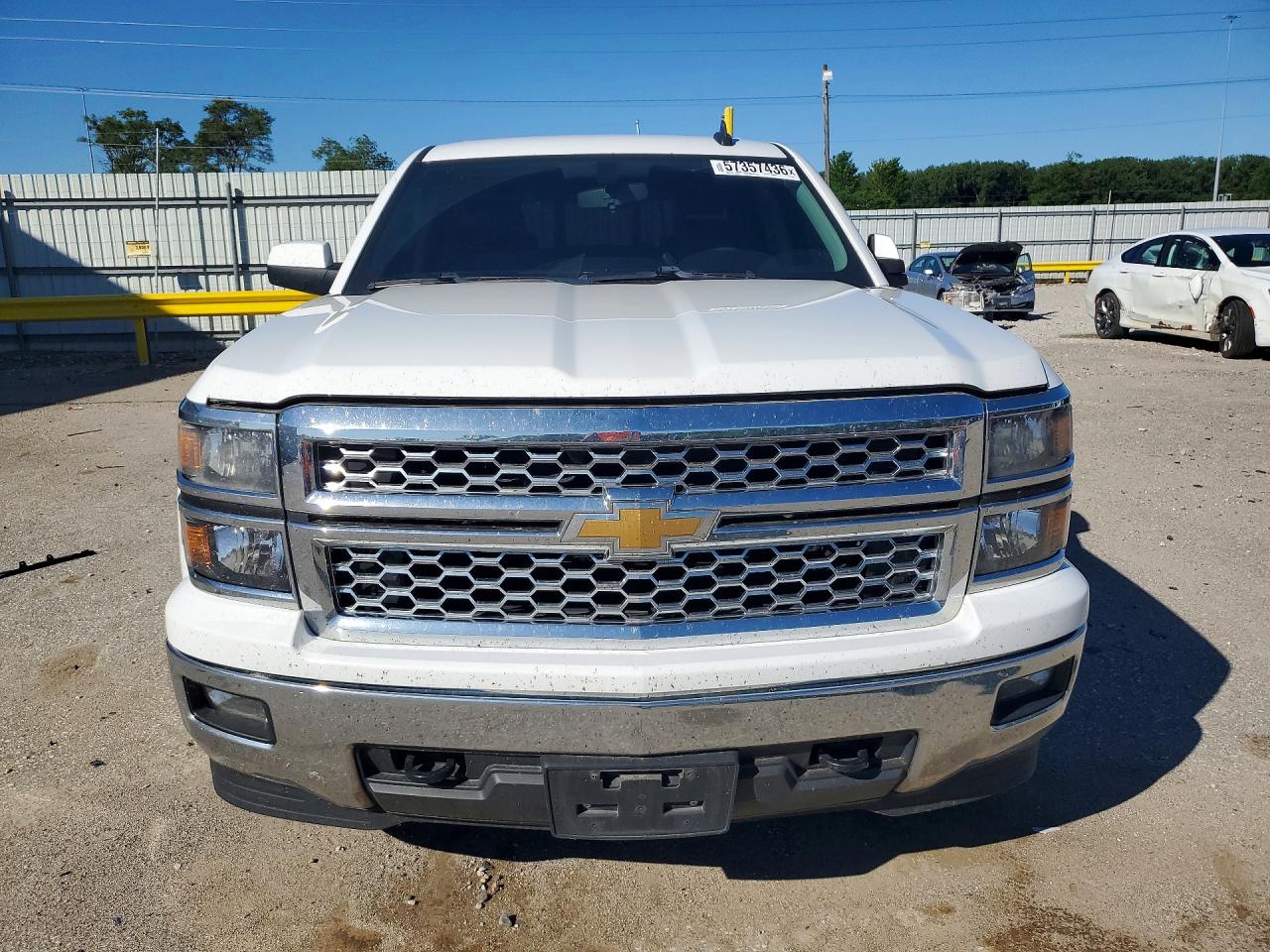 2015 Chevrolet Silverado K1500 Lt Белый vin: 3GCUKREC9FG247623