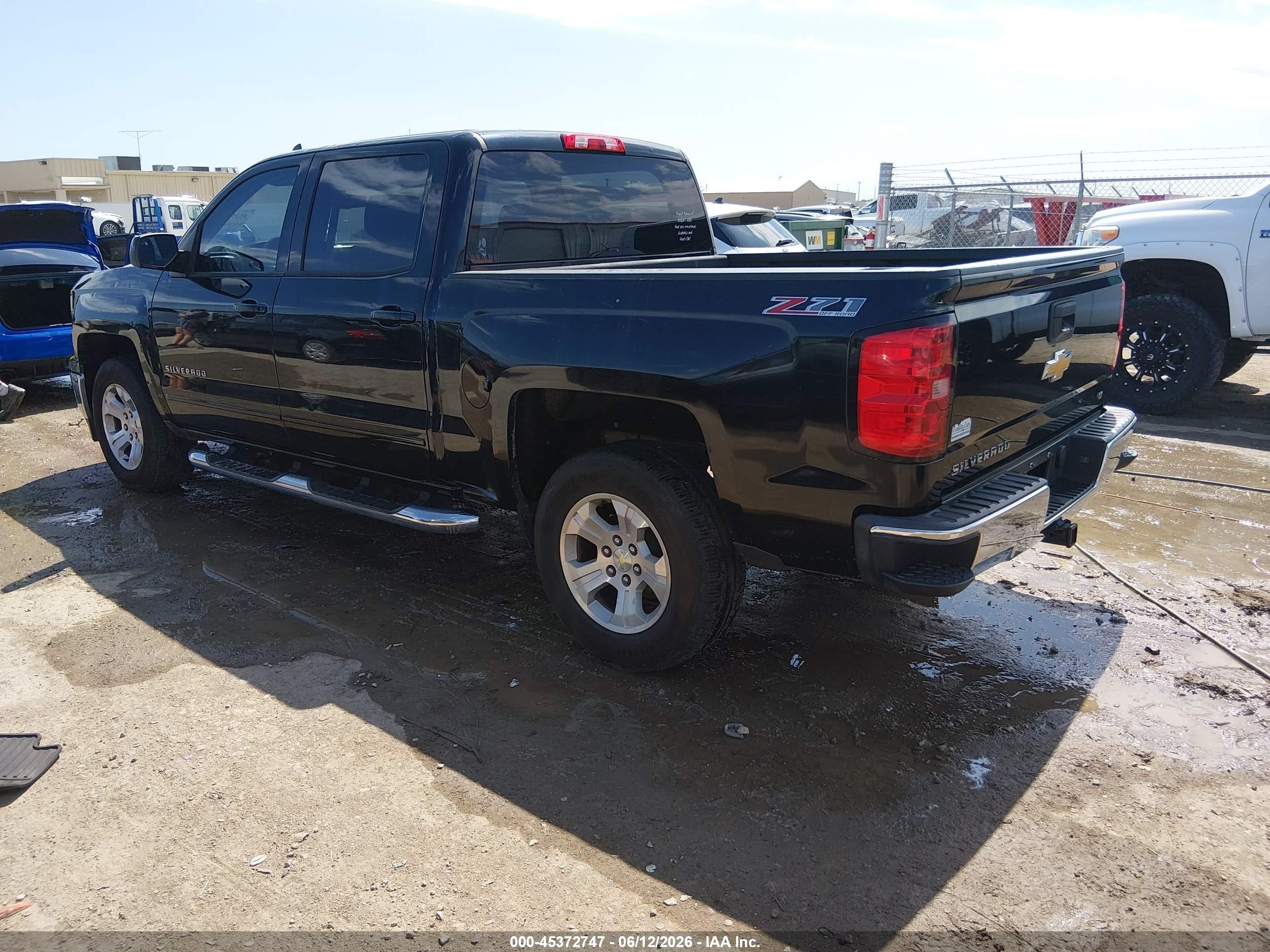 2015 Chevrolet Silverado 1500 2lt Black vin: 3GCUKREC9FG320019