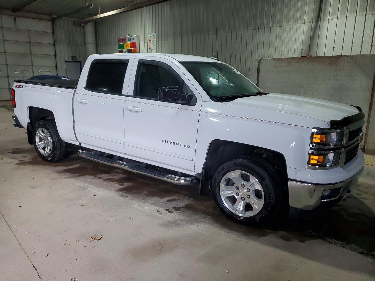 2015 Chevrolet Silverado K1500 Lt White vin: 3GCUKREC9FG436837