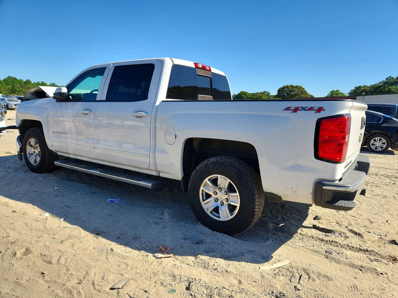 2015 Chevrolet Silverado K1500 Lt Белый vin: 3GCUKREC9FG487920