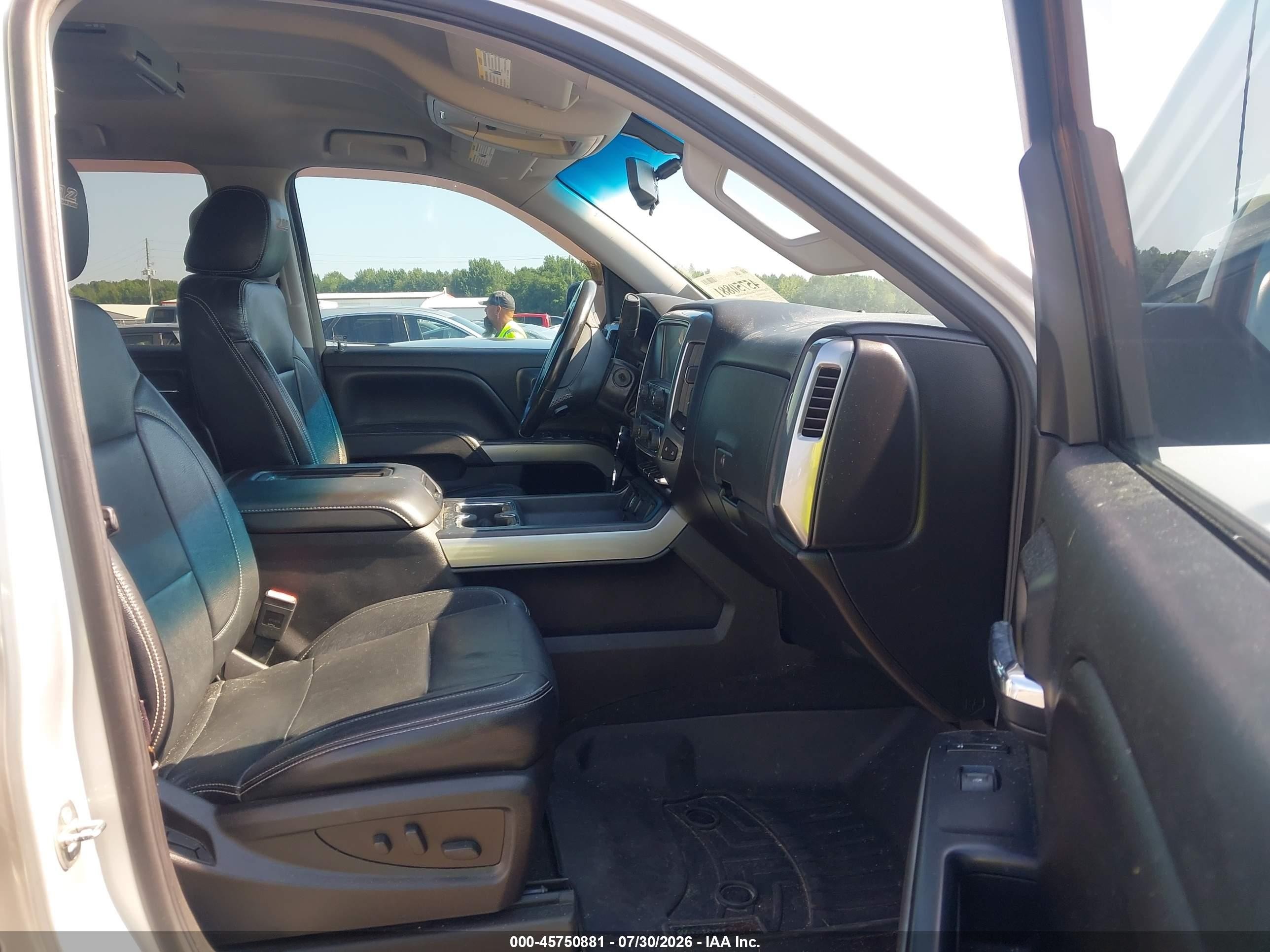 2016 Chevrolet Silverado 1500 Lt Silver vin: 3GCUKREC9GG133719