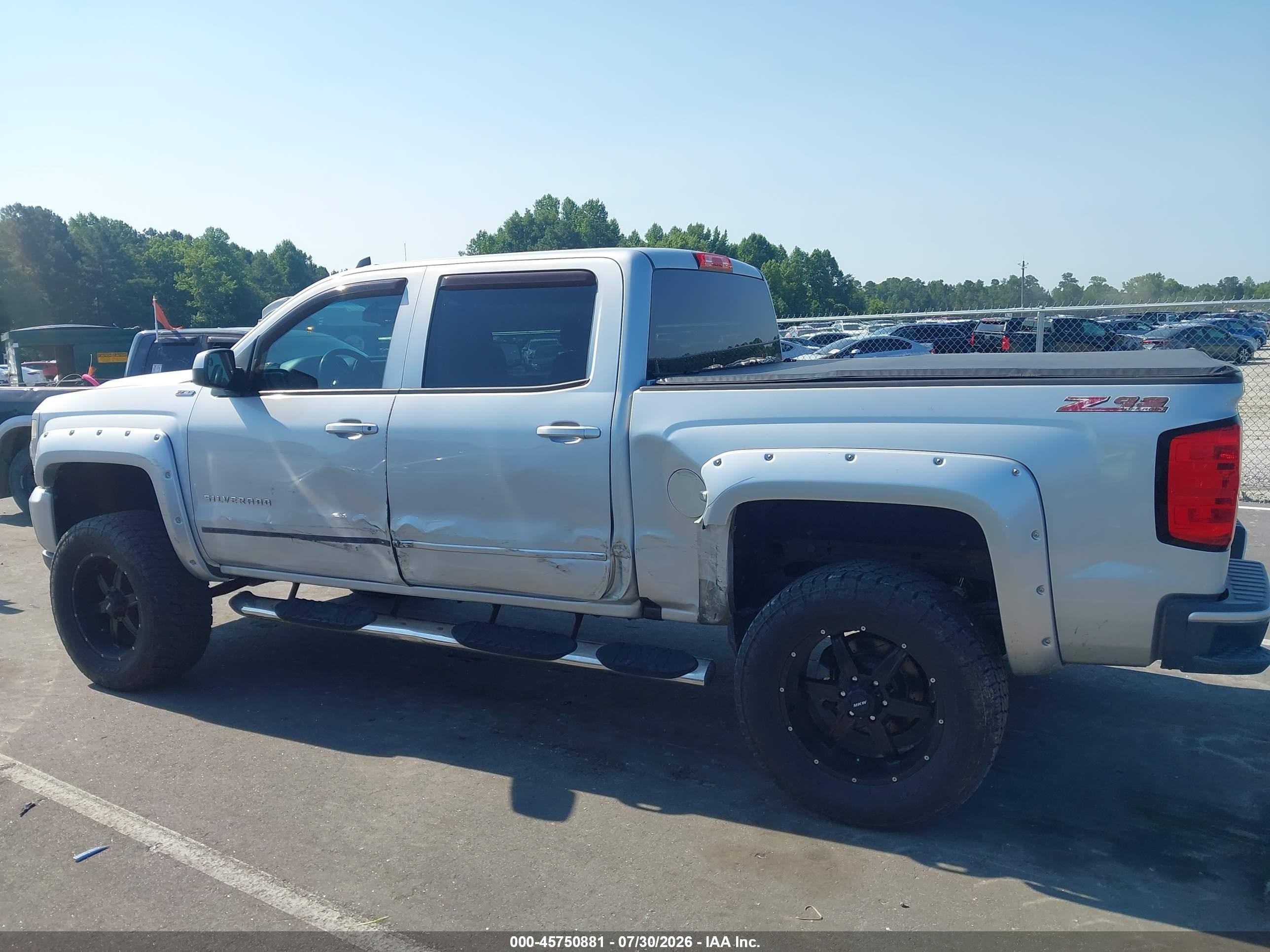 2016 Chevrolet Silverado 1500 Lt Silver vin: 3GCUKREC9GG133719