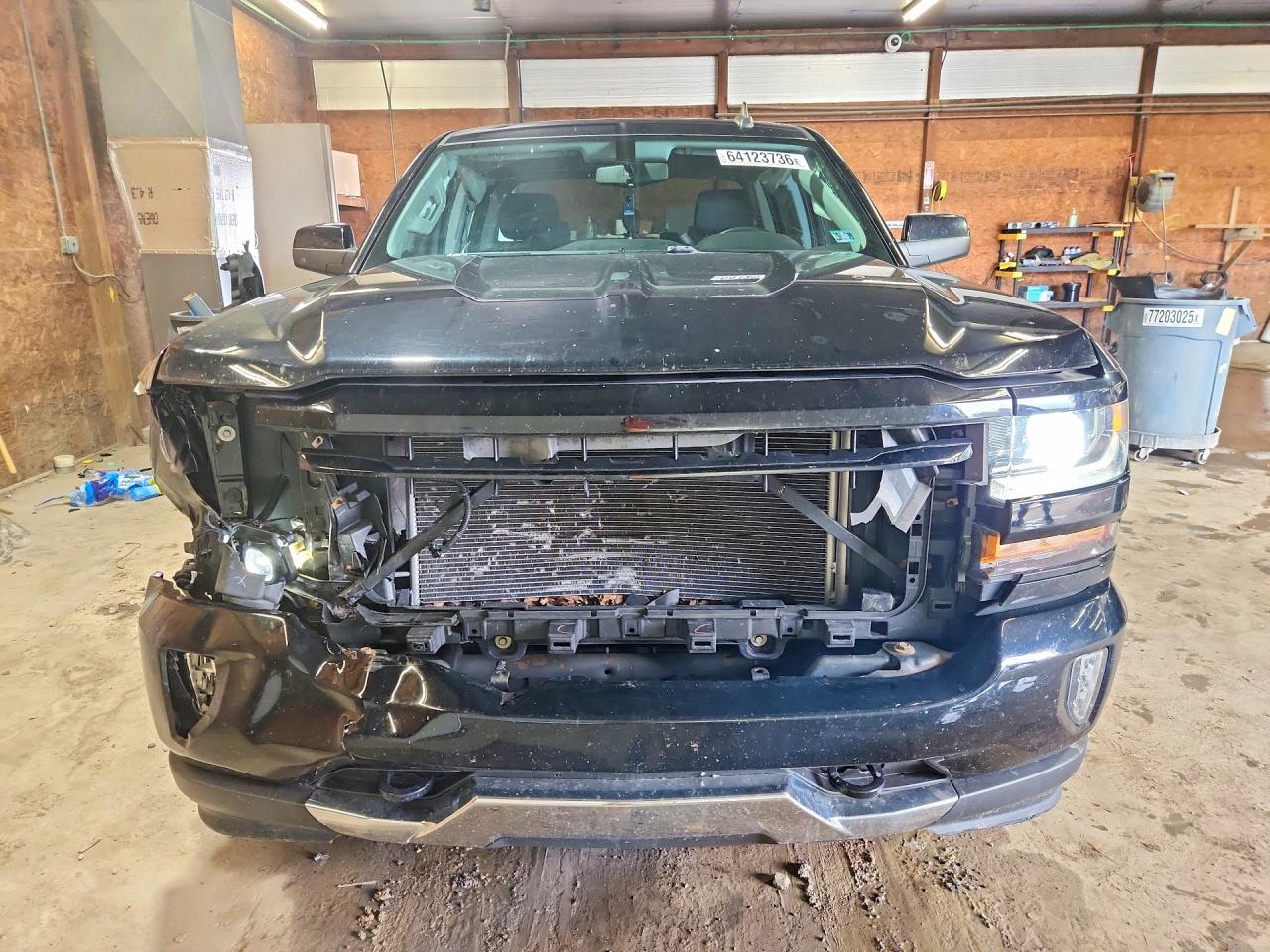 2016 Chevrolet Silverado K1500 Lt Черный vin: 3GCUKREC9GG165859