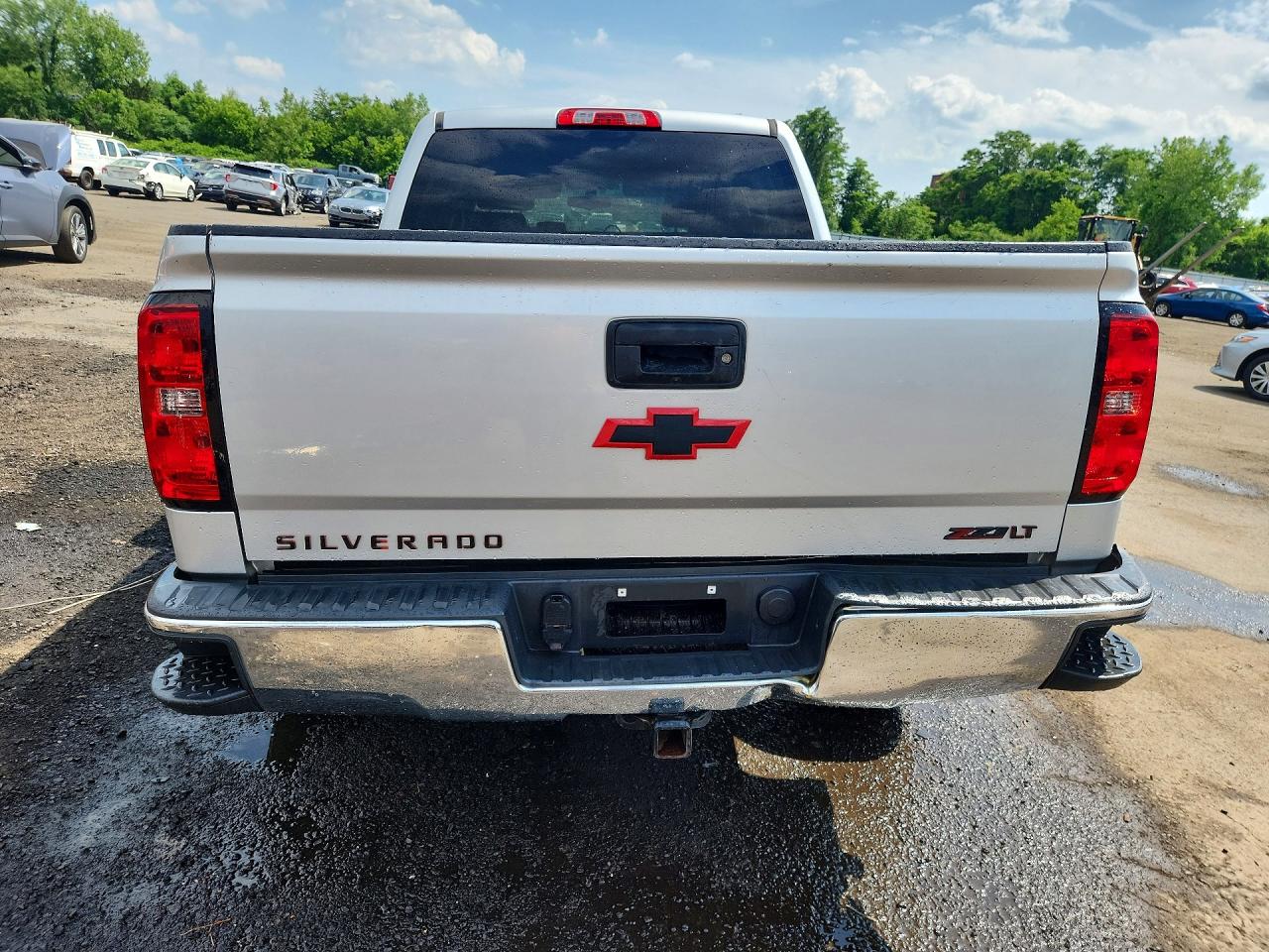 2016 Chevrolet Silverado K1500 Lt Silver vin: 3GCUKREC9GG374907