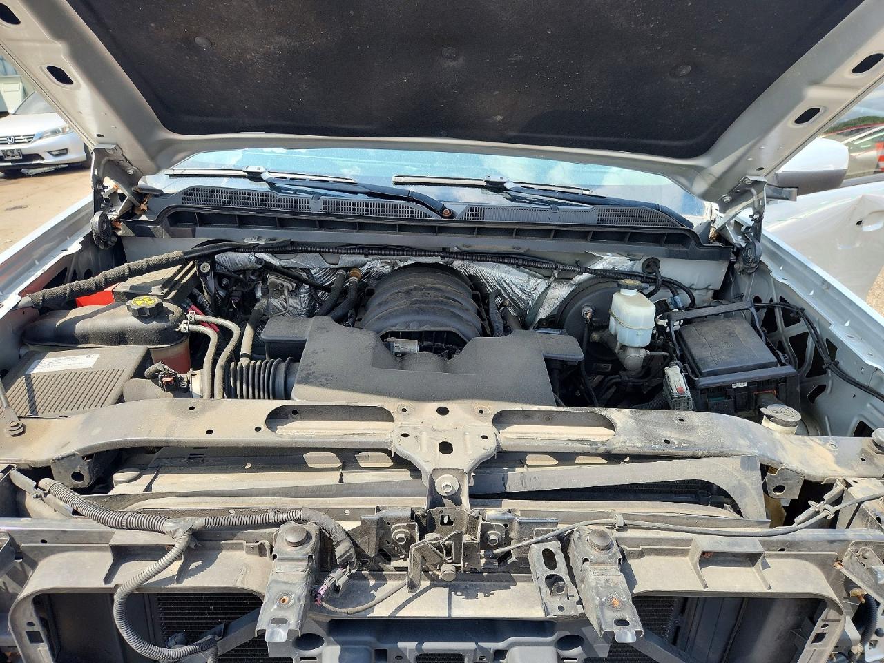 2016 Chevrolet Silverado K1500 Lt Silver vin: 3GCUKREC9GG374907