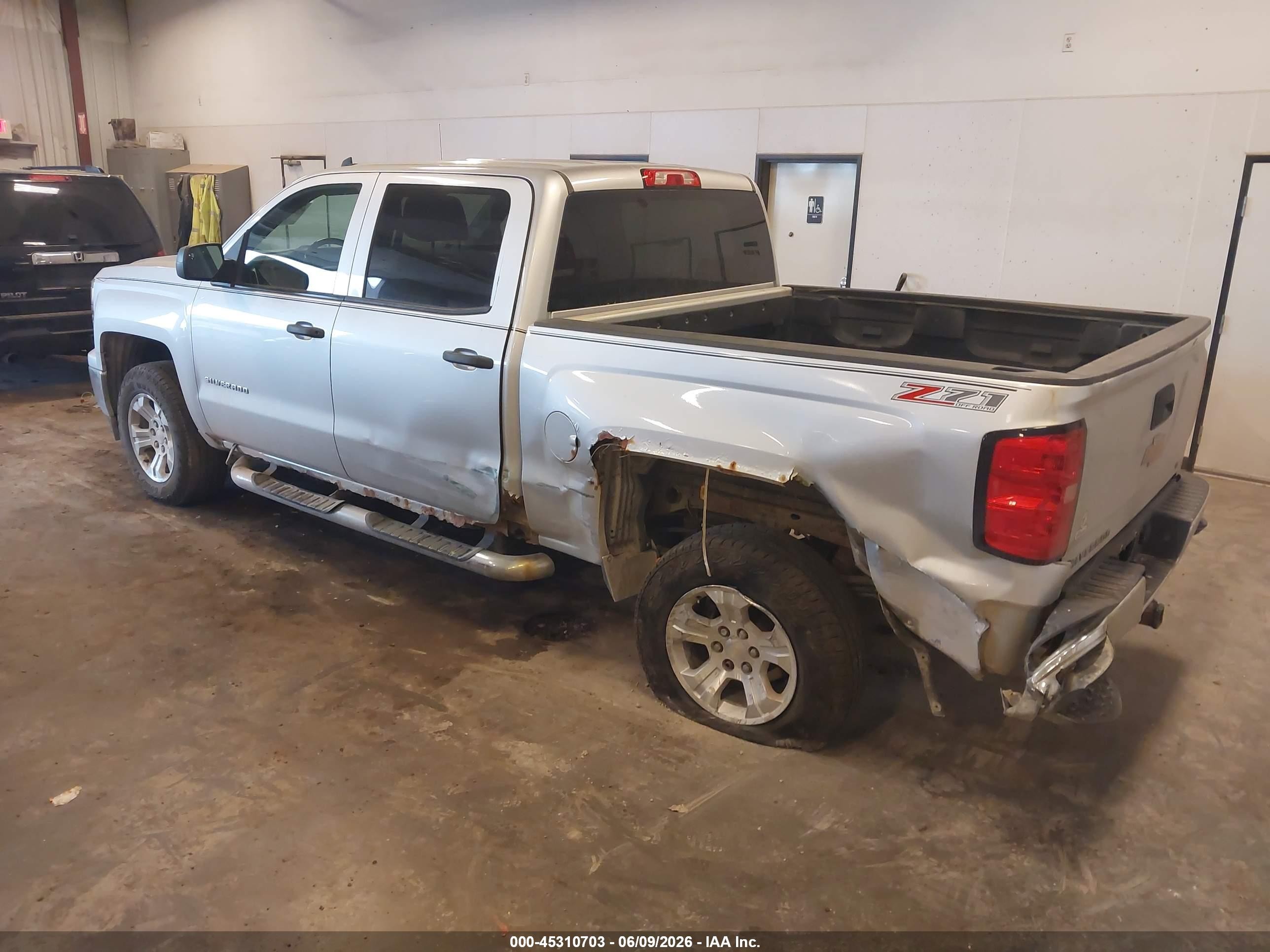 2014 Chevrolet Silverado 1500 Lt Серебряный vin: 3GCUKRECXEG167536