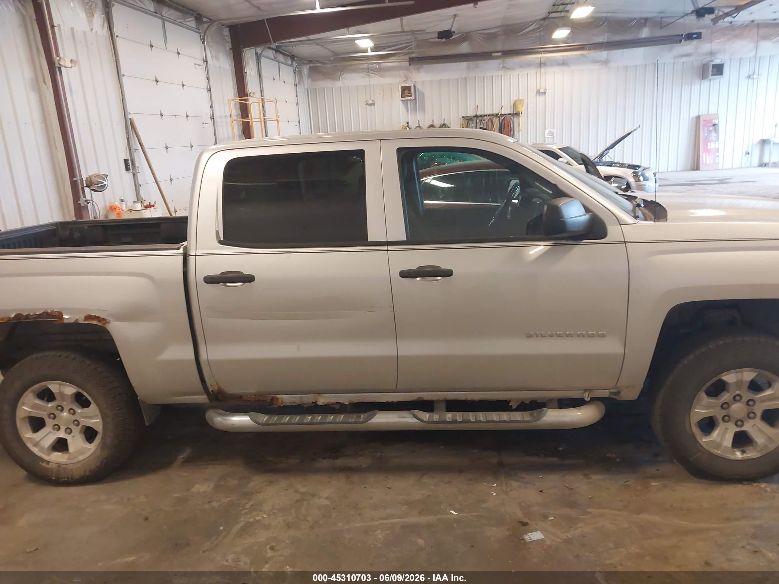 2014 Chevrolet Silverado 1500 Lt Серебряный vin: 3GCUKRECXEG167536