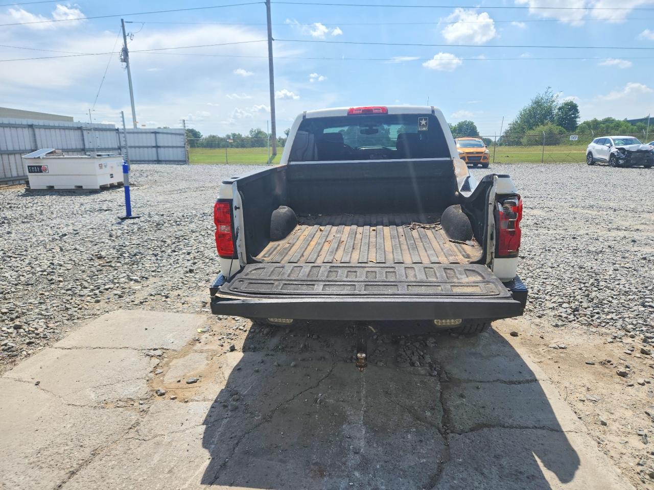 2014 Chevrolet Silverado K1500 Lt White vin: 3GCUKRECXEG477525