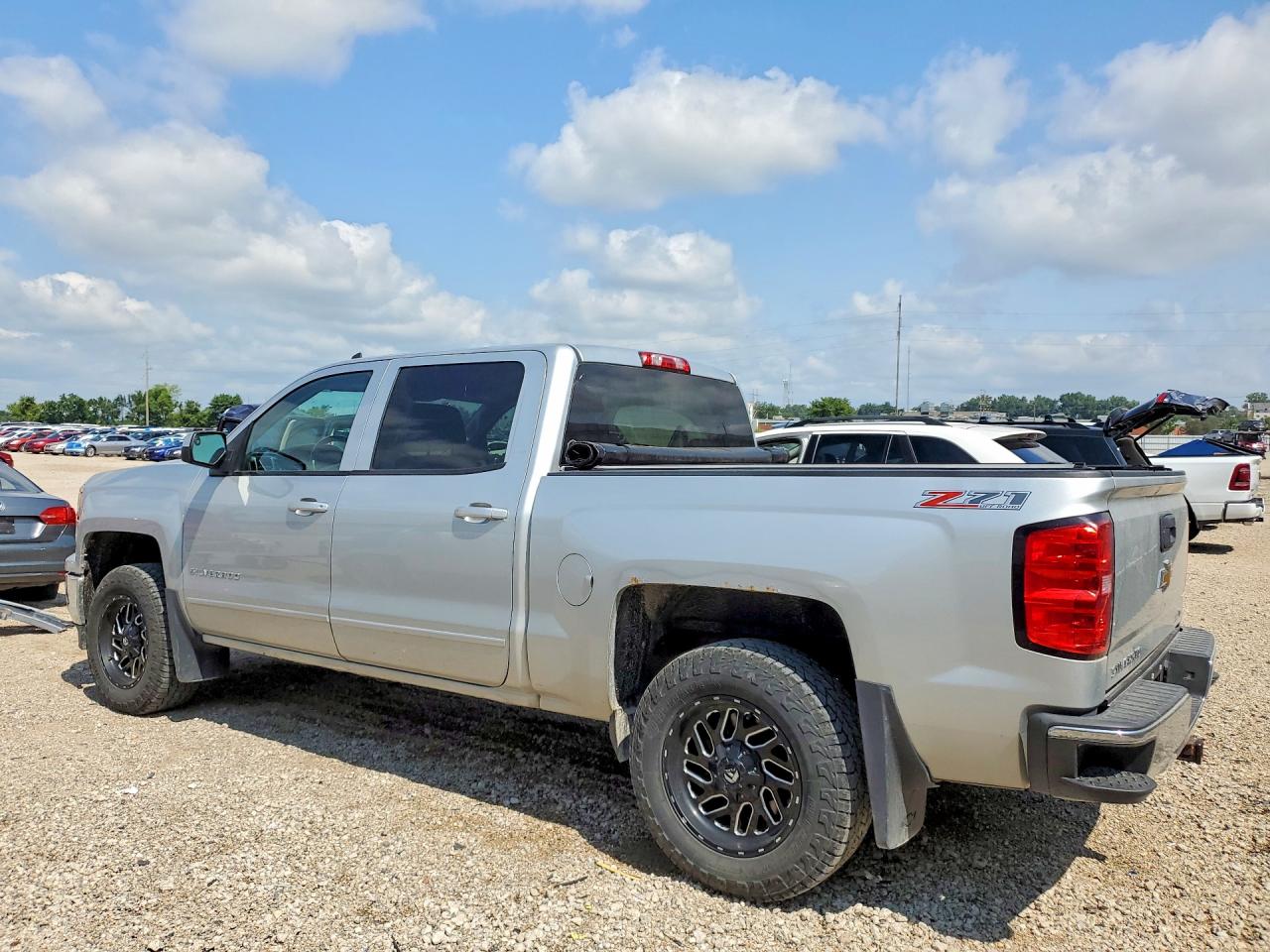 2015 Chevrolet Silverado K1500 Lt Silver vin: 3GCUKRECXFG152178