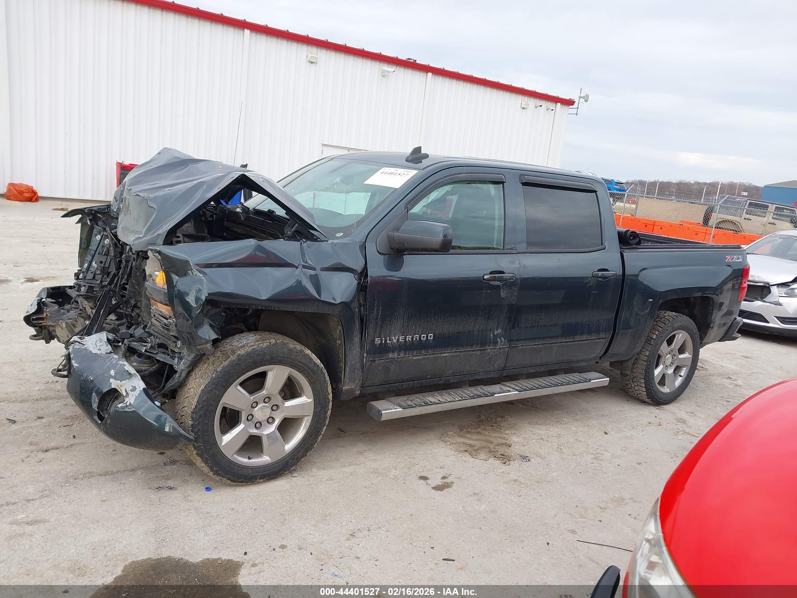 2017 Chevrolet Silverado 1500 2lt Gray vin: 3GCUKRECXHG302938