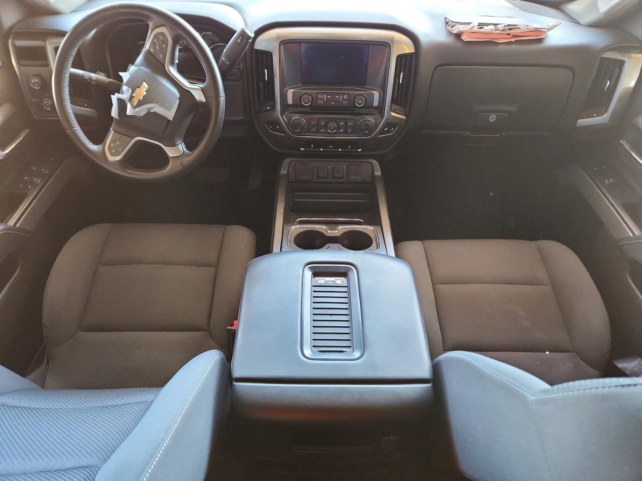 2018 Chevrolet Silverado K1500 Lt White vin: 3GCUKRECXJG495582