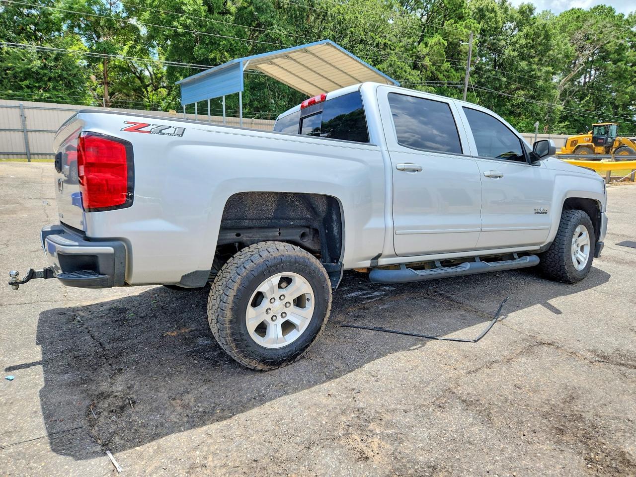 2018 Chevrolet Silverado K1500 Lt Серебряный vin: 3GCUKRECXJG525759