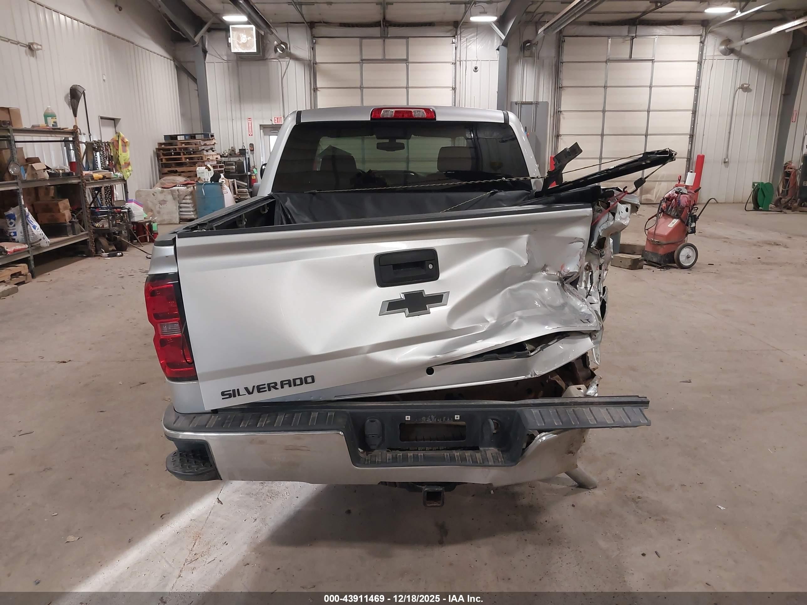 2014 Chevrolet Silverado 1500 2lt Silver vin: 3GCUKREH3EG277596