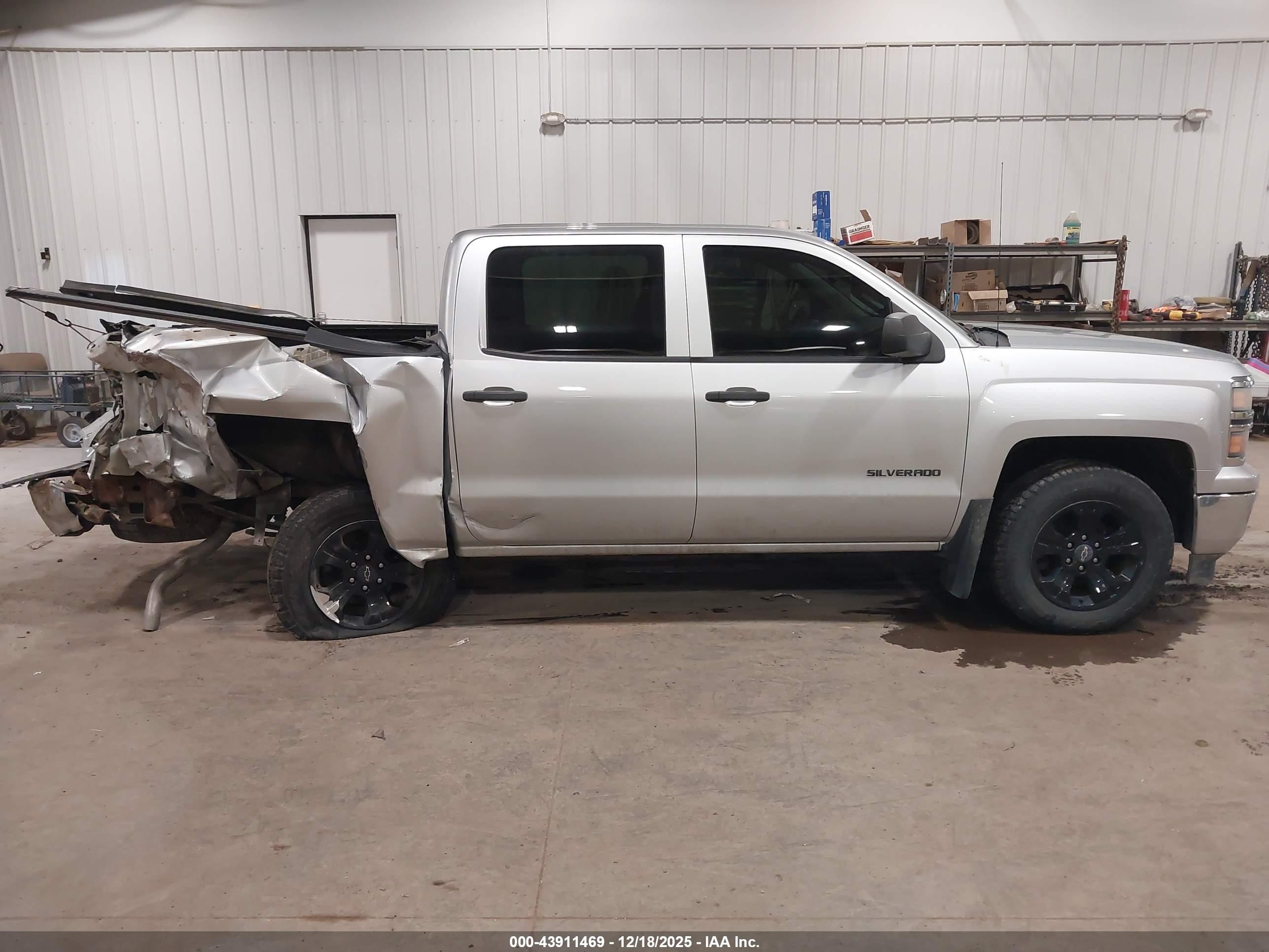2014 Chevrolet Silverado 1500 2lt Silver vin: 3GCUKREH3EG277596