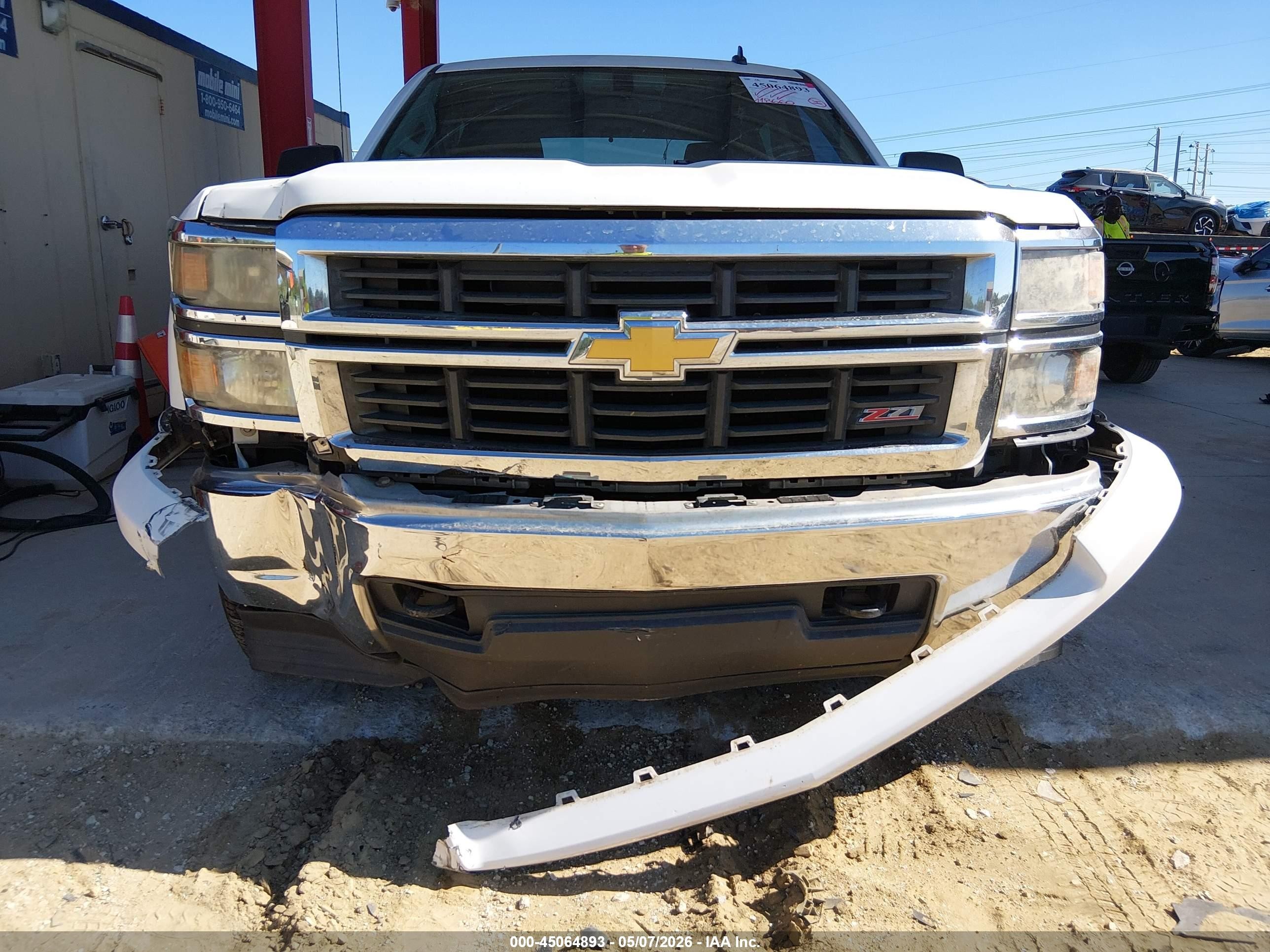 2014 Chevrolet Silverado 1500 1lt Белый vin: 3GCUKREH5EG393821