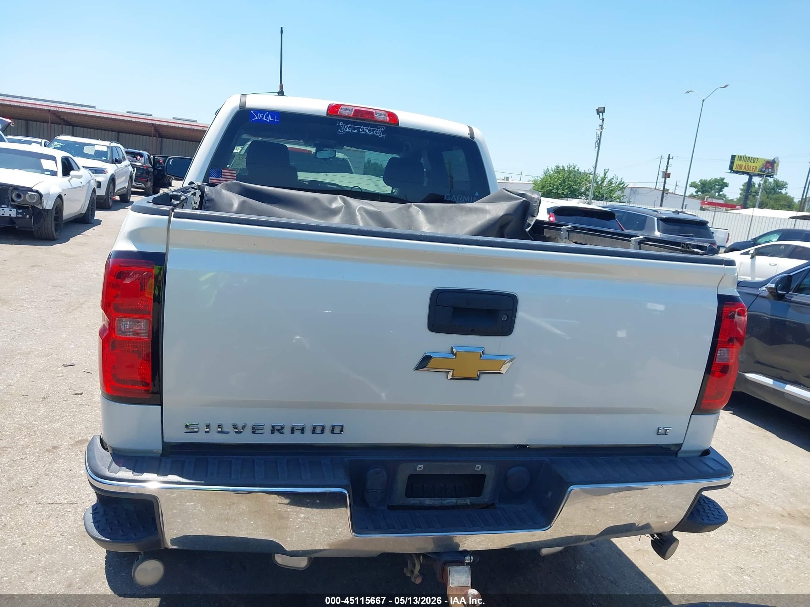 2015 Chevrolet Silverado 1500 1lt White vin: 3GCUKREH9FG139868
