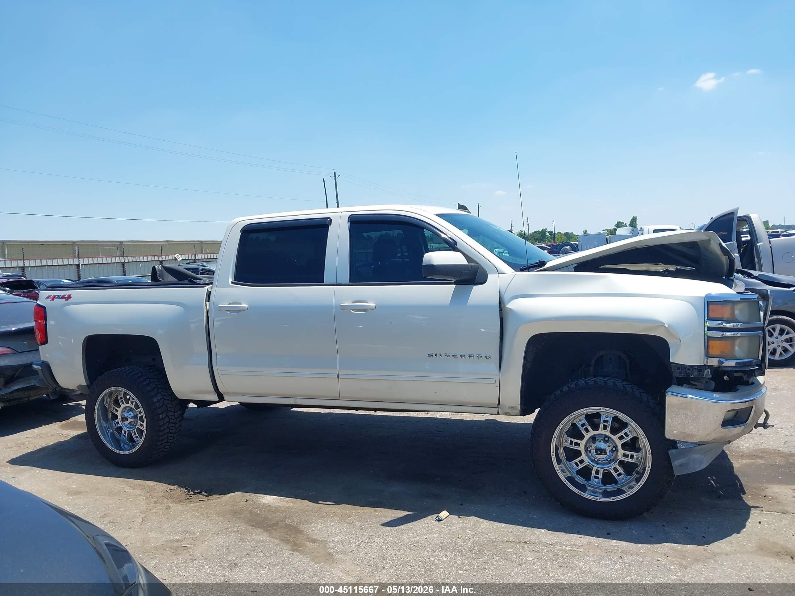 2015 Chevrolet Silverado 1500 1lt White vin: 3GCUKREH9FG139868