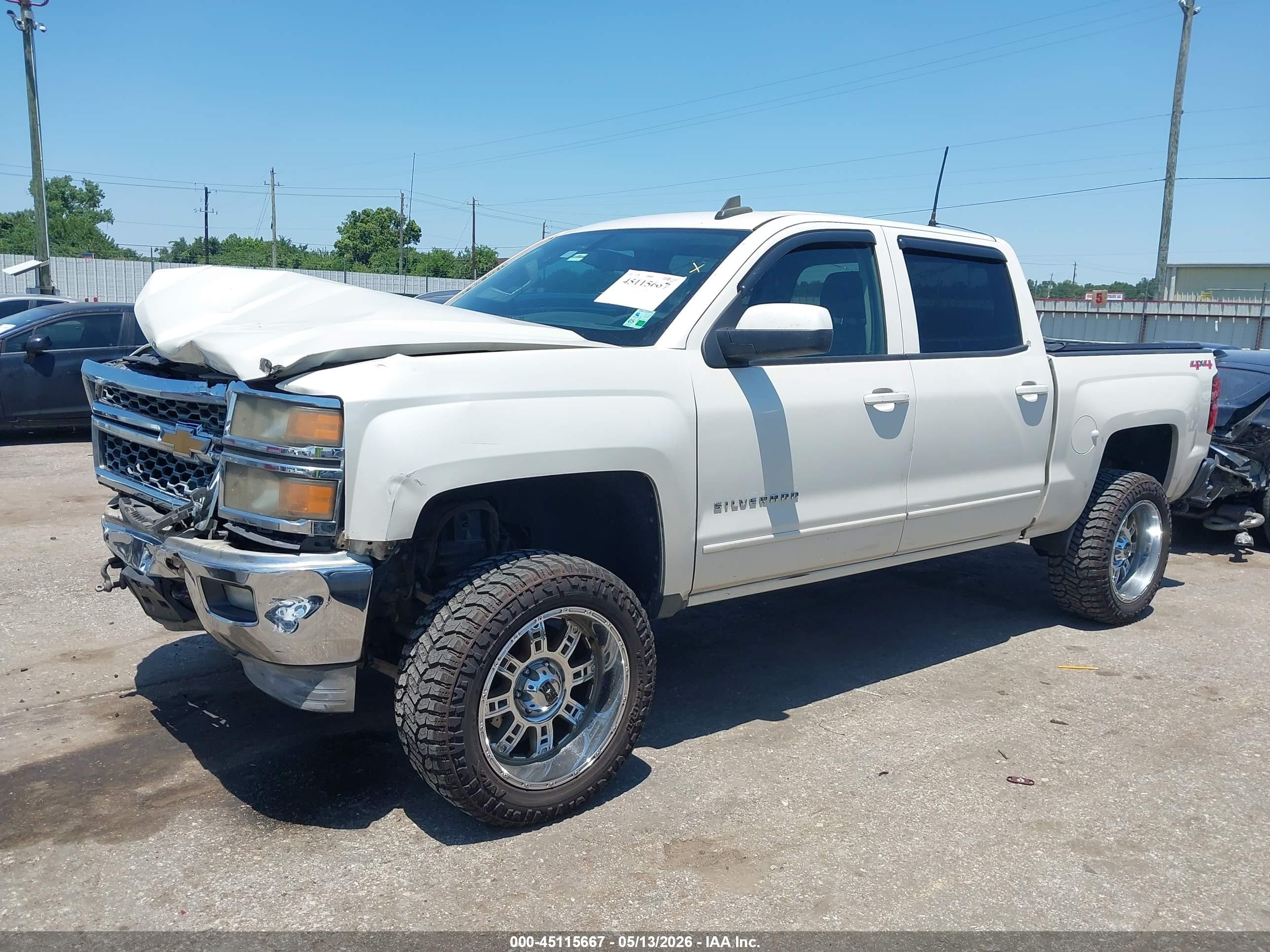 2015 Chevrolet Silverado 1500 1lt White vin: 3GCUKREH9FG139868