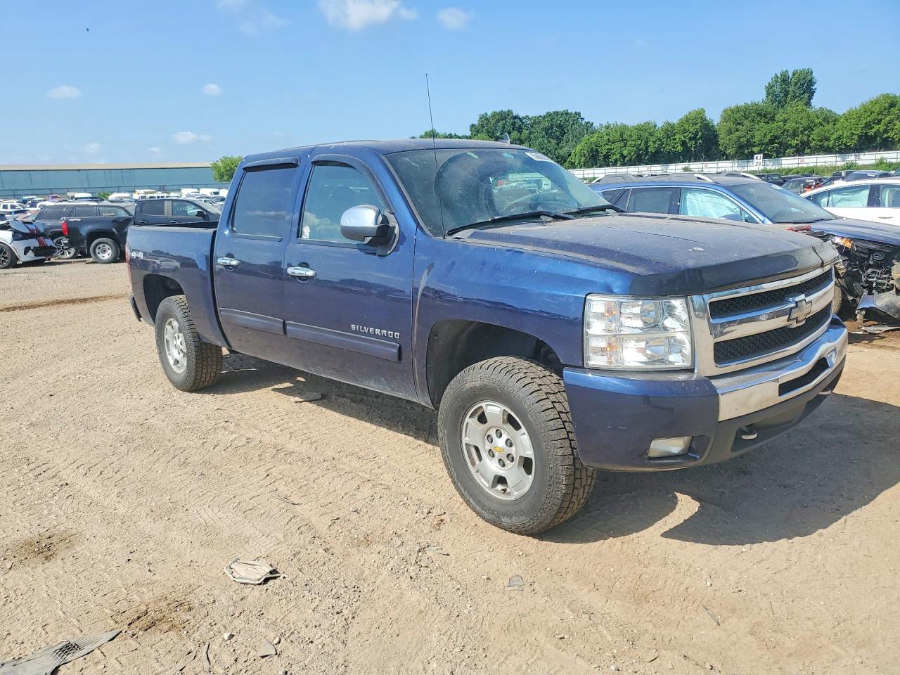 2011 Chevrolet Silverado K1500 Lt Blue vin: 3GCUKSE21BG154135