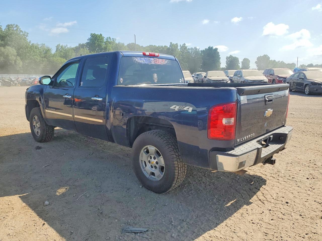 2011 Chevrolet Silverado K1500 Lt Blue vin: 3GCUKSE21BG154135