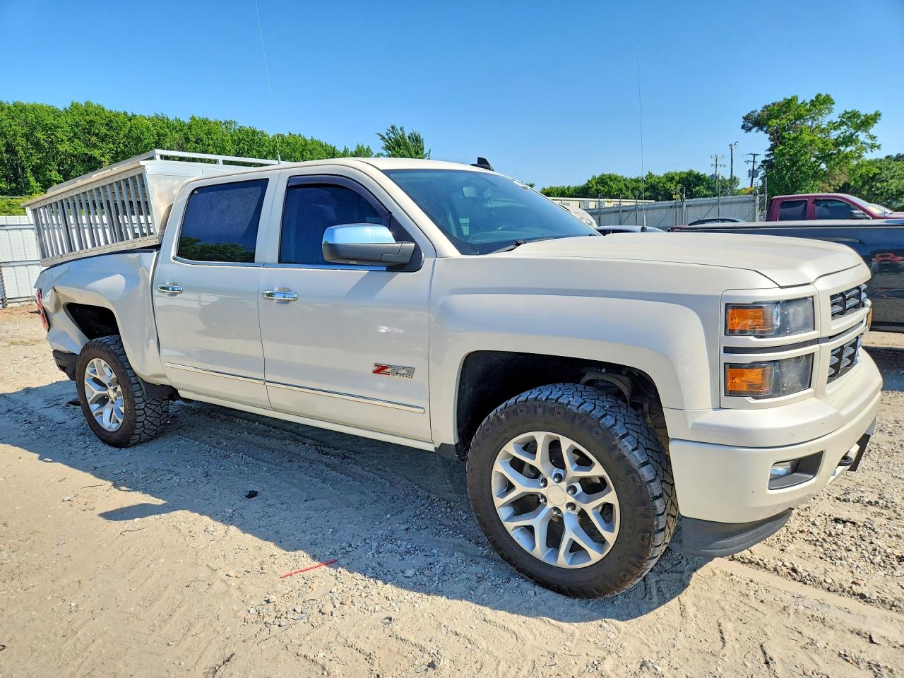 2015 Chevrolet Silverado K1500 Ltz Cream vin: 3GCUKSEC0FG334219