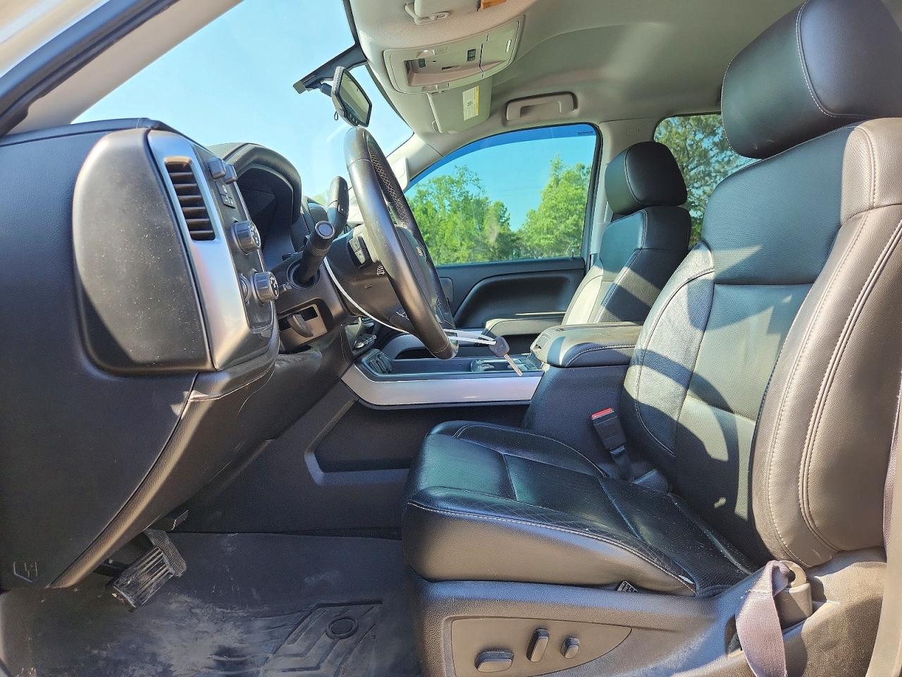 2015 Chevrolet Silverado K1500 Ltz Cream vin: 3GCUKSEC0FG334219