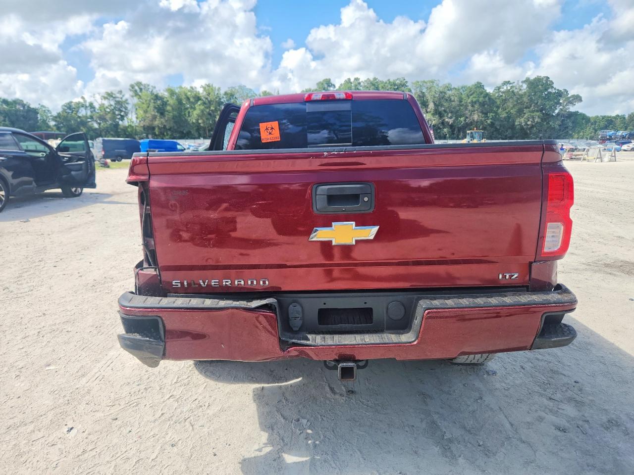 2017 Chevrolet Silverado K1500 Ltz Красный vin: 3GCUKSEC0HG360077