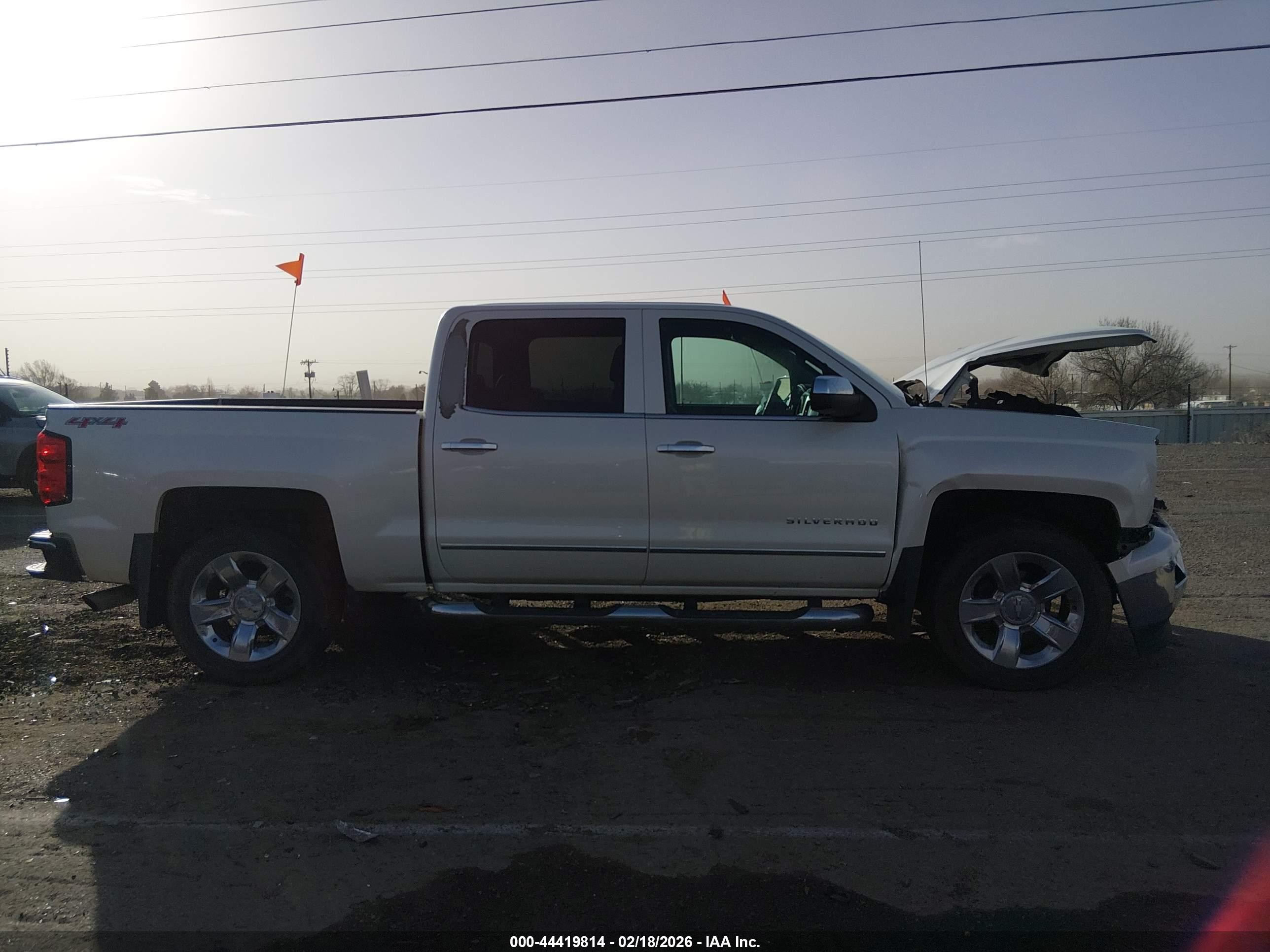 2015 Chevrolet Silverado 1500 1lz White vin: 3GCUKSEC3FG133639