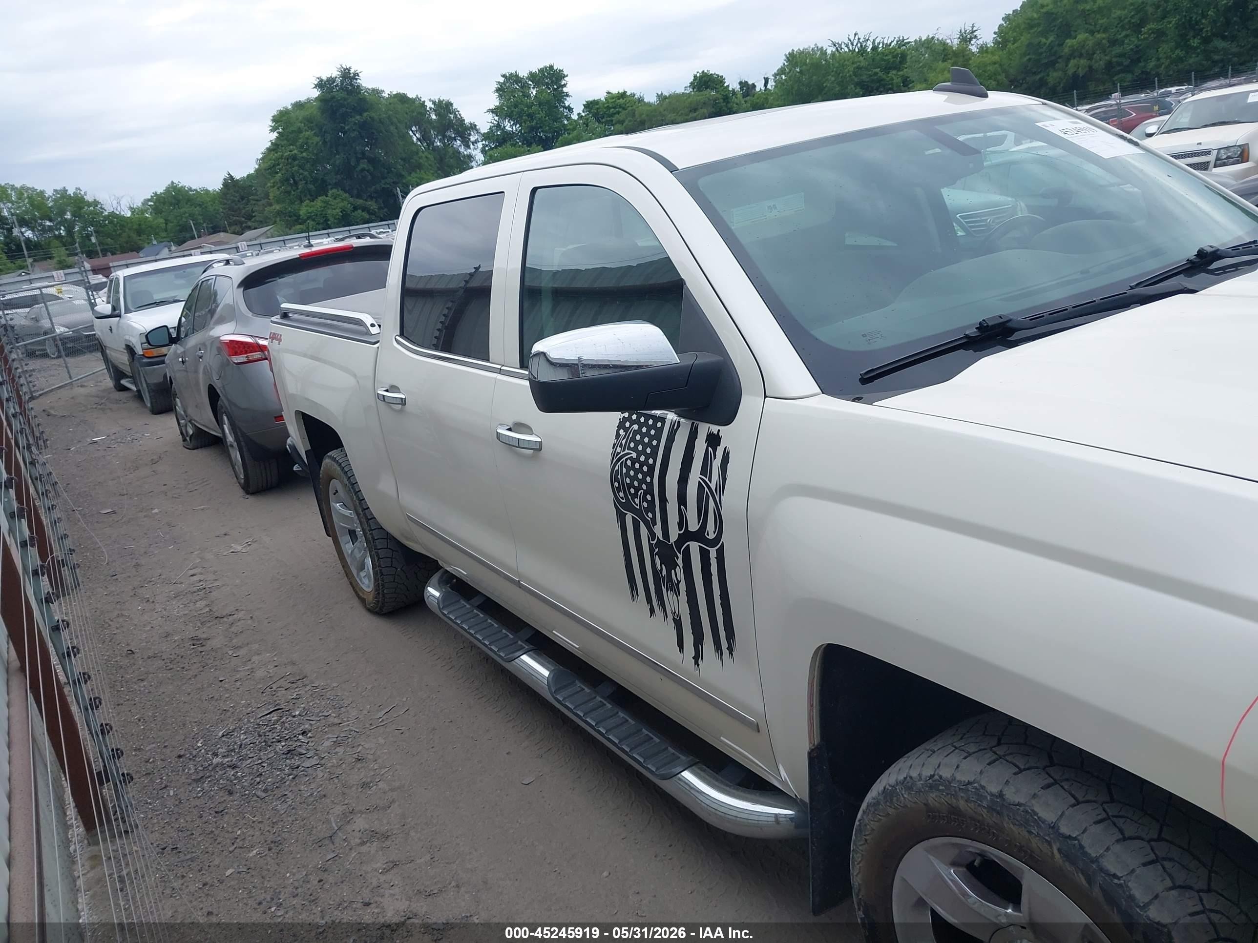 2015 Chevrolet Silverado 1500 1lz White vin: 3GCUKSEC3FG191430