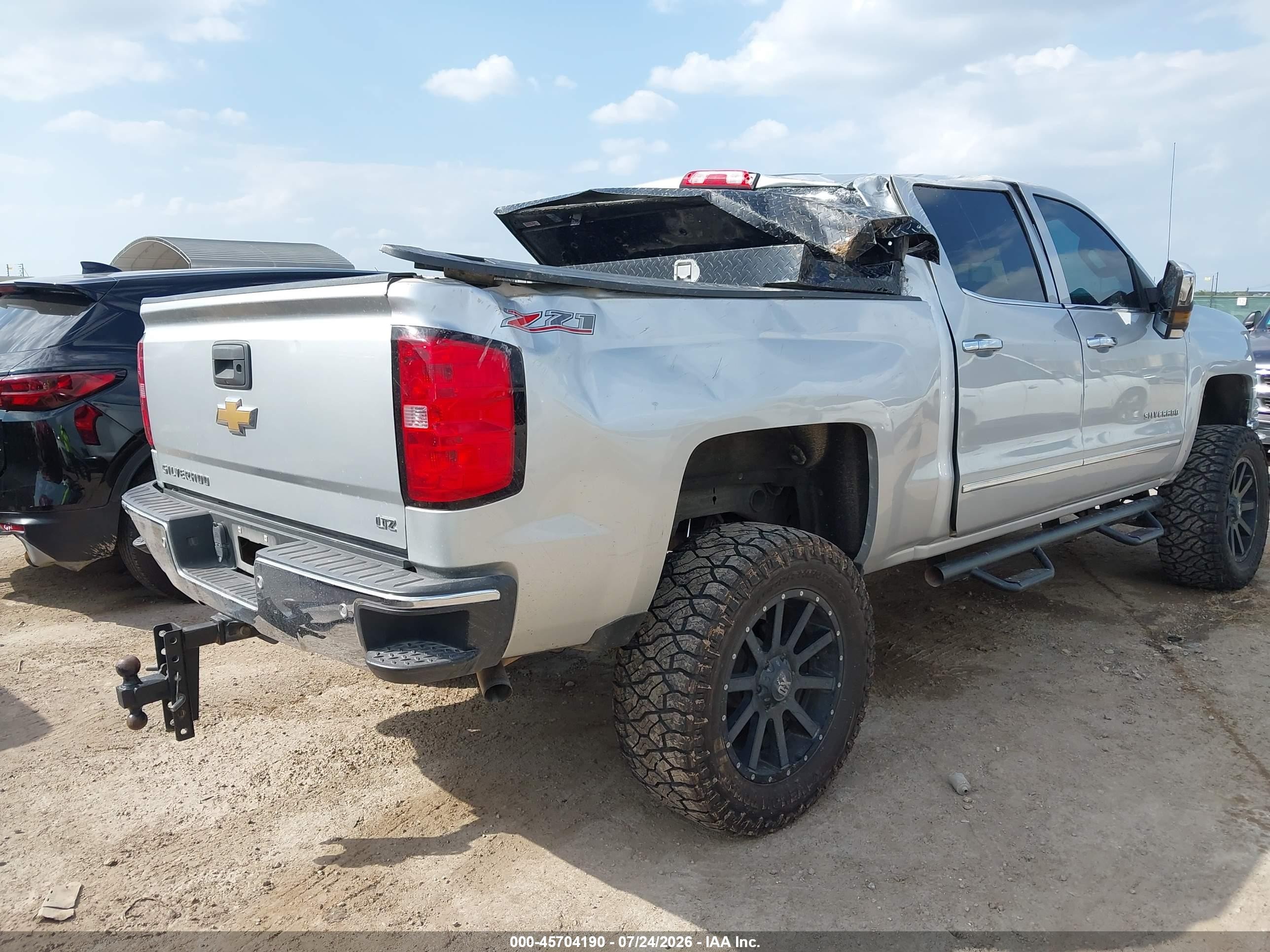 2015 Chevrolet Silverado 1500 Ltz Silver vin: 3GCUKSEC4FG474547
