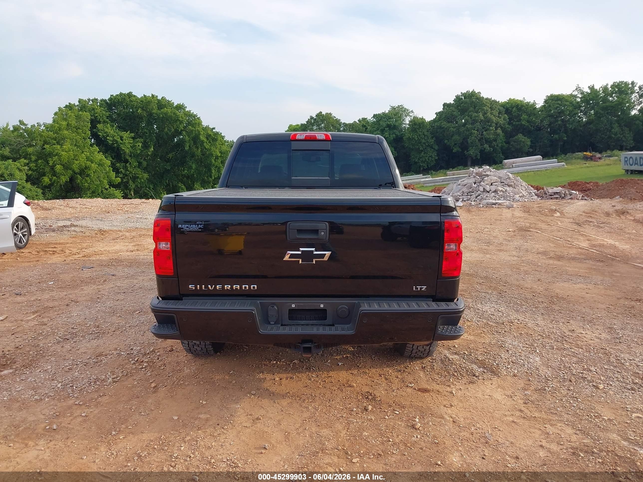 2015 Chevrolet Silverado 1500 2lz Black vin: 3GCUKSEC5FG448507