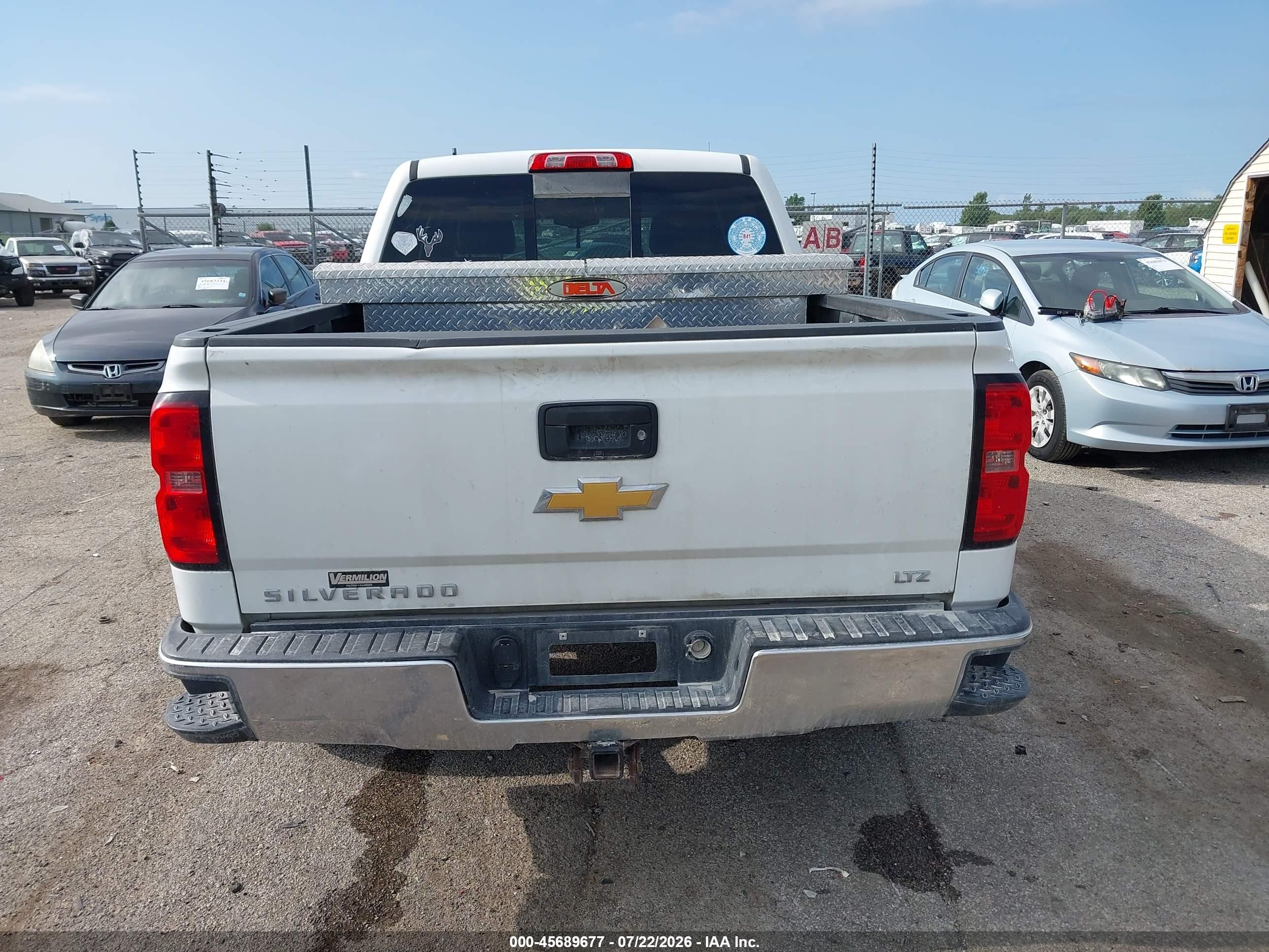 2015 Chevrolet Silverado 1500 Ltz White vin: 3GCUKSEC5FG519222