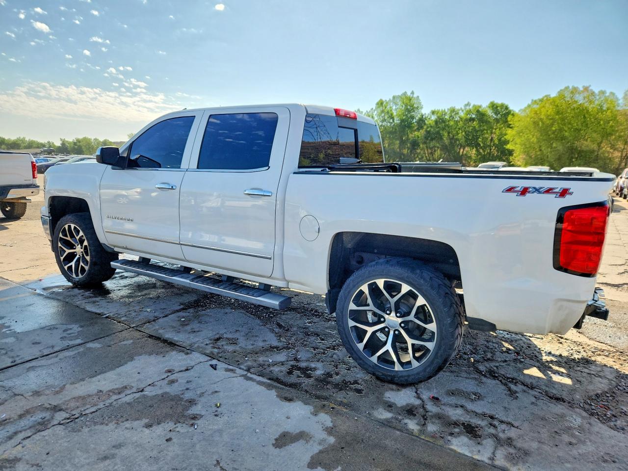 2014 Chevrolet Silverado K1500 Ltz White vin: 3GCUKSEC6EG535167