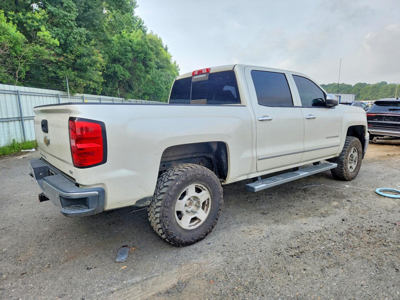 2014 Chevrolet Silverado K1500 Ltz White vin: 3GCUKSEC8EG151083
