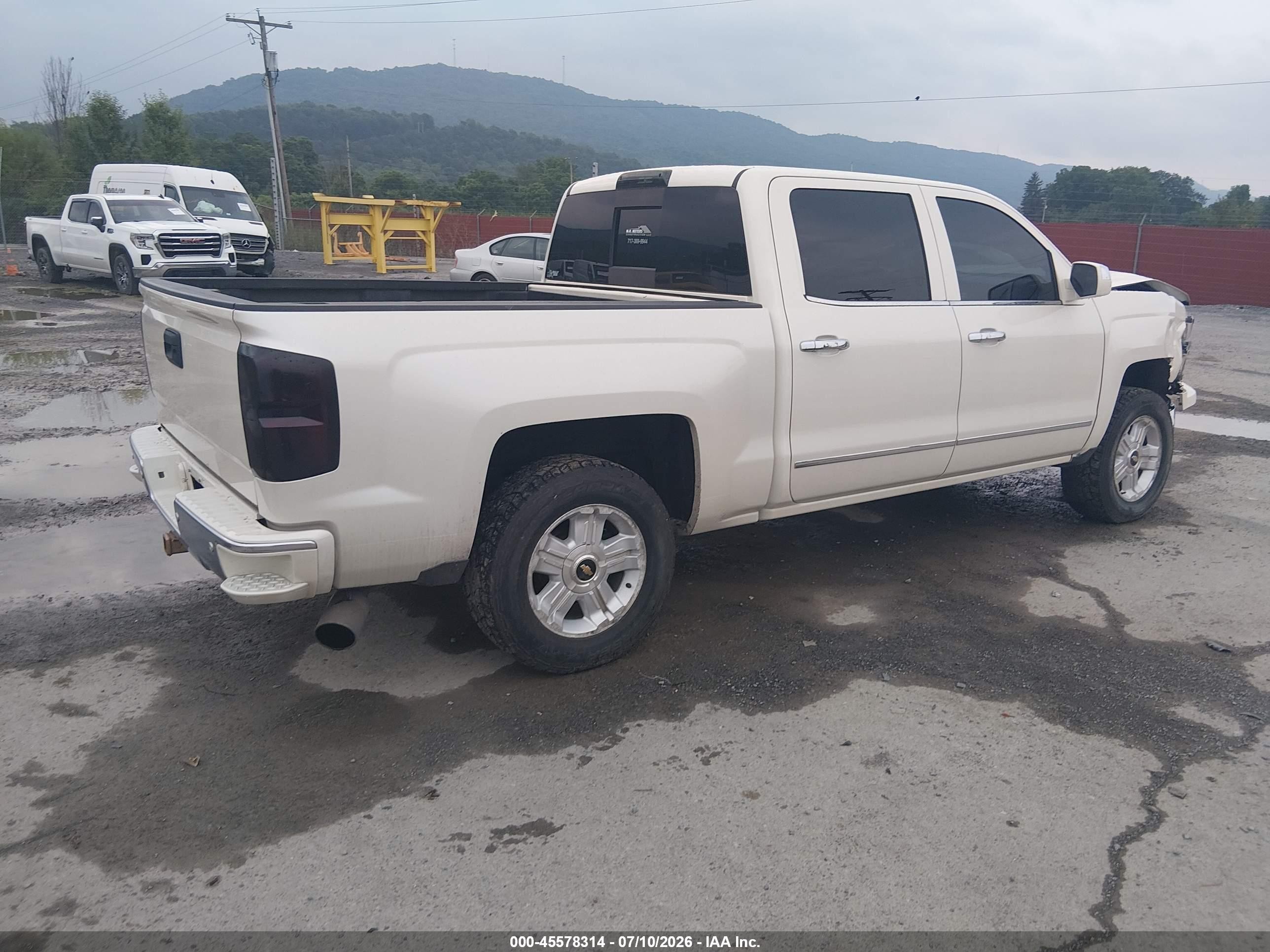 2015 Chevrolet Silverado 1500 Ltz White vin: 3GCUKSEC8FG123043